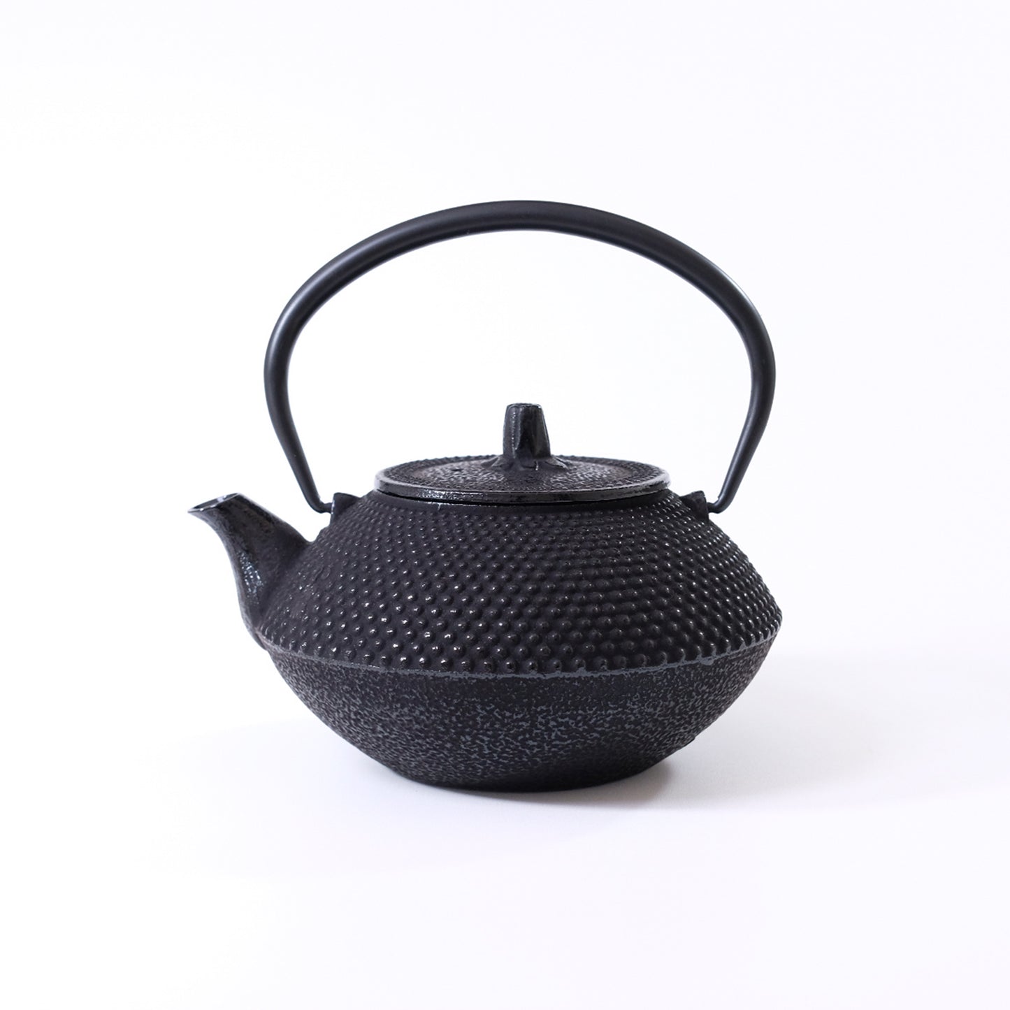 Iron kettle Maru Arale 0.8L Black