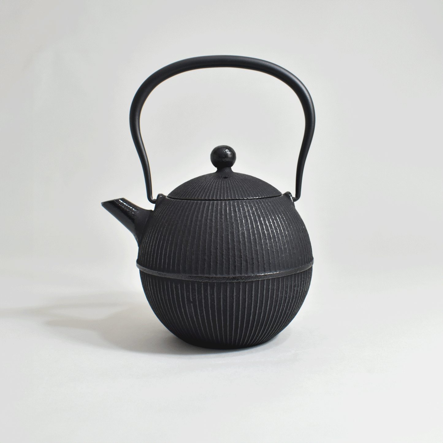 Iron kettle Temari 0.8L Black