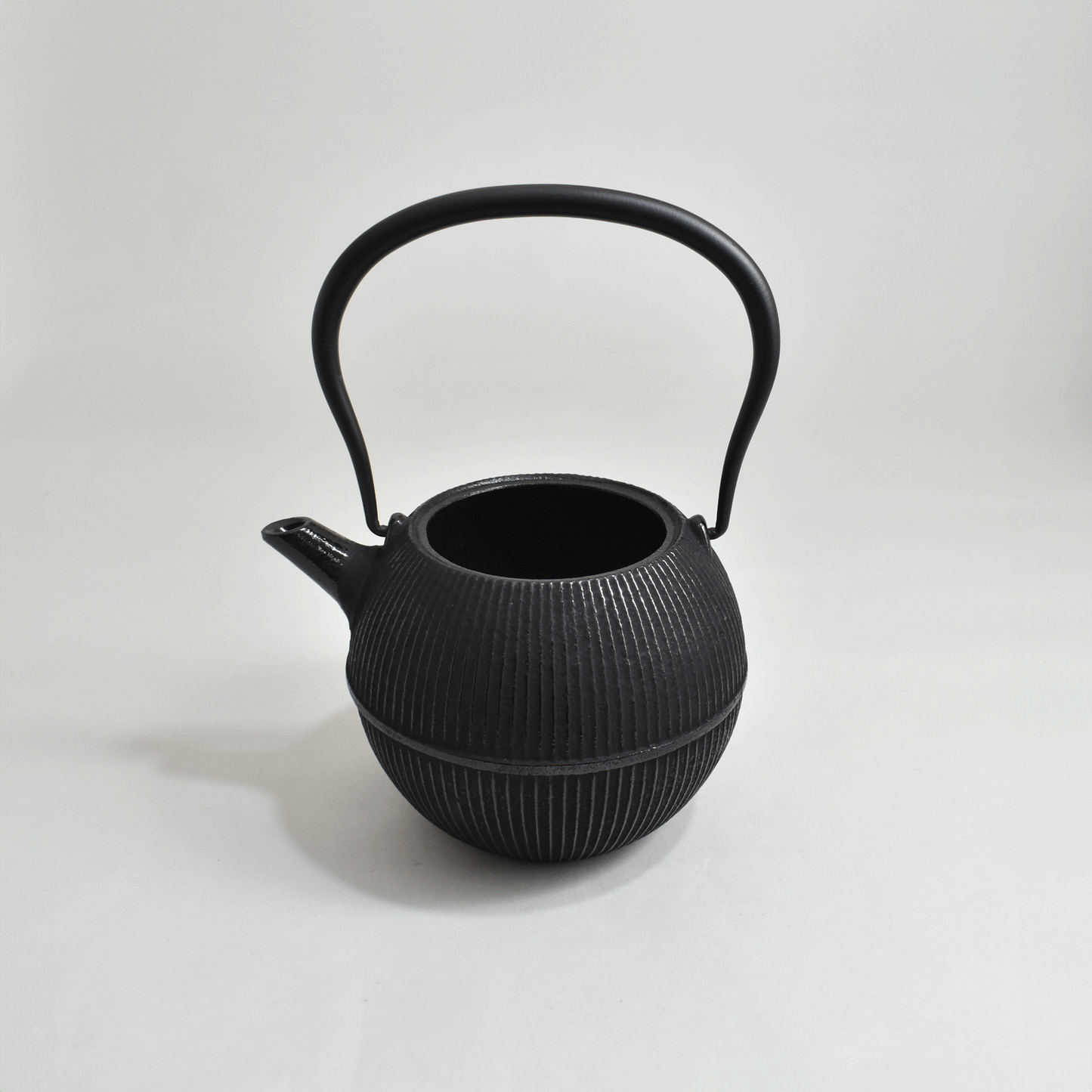 Iron kettle Temari 0.8L Black