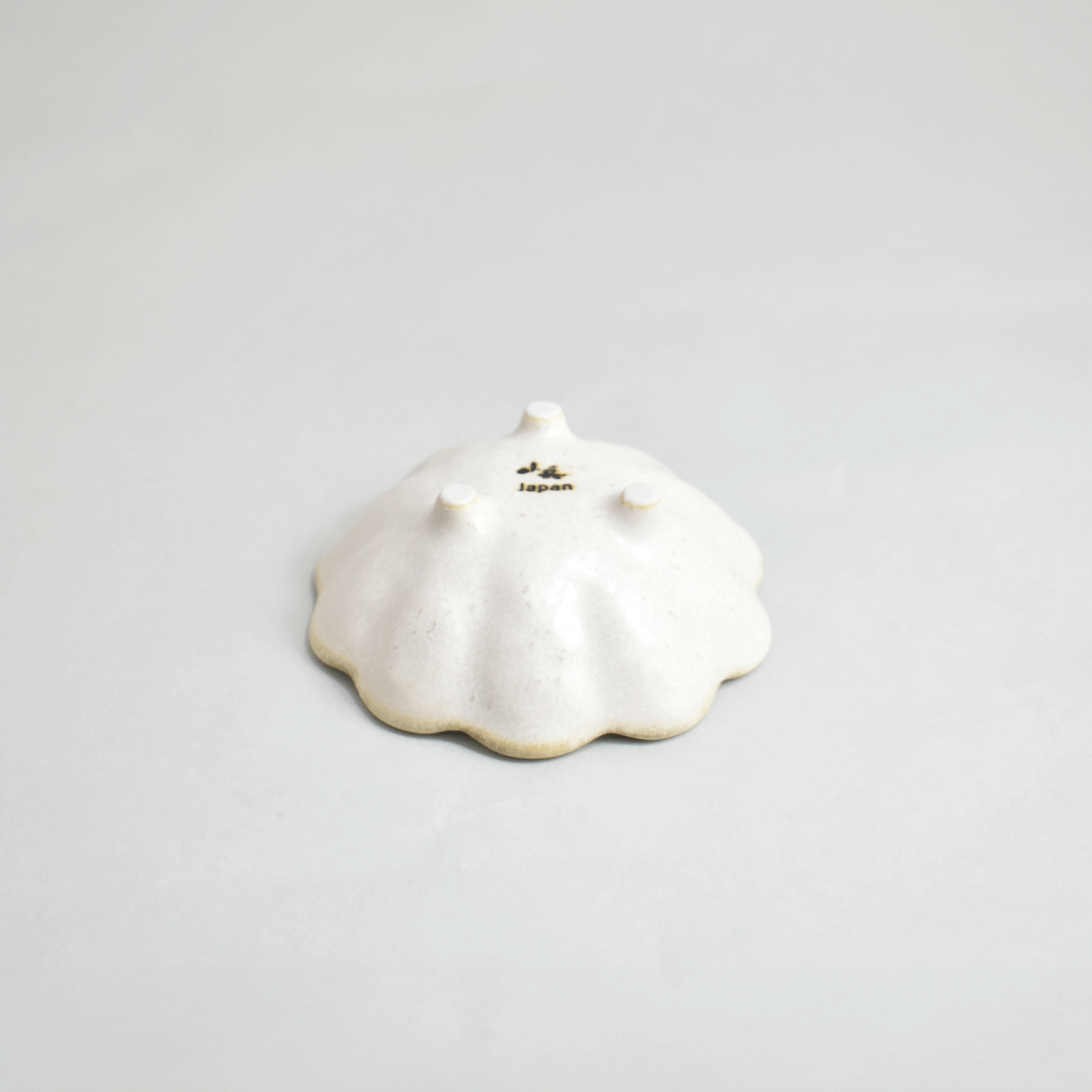 Rinka 10 bowls of white paste