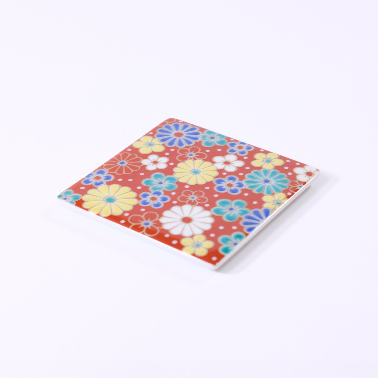 Kutani ware colored square plate