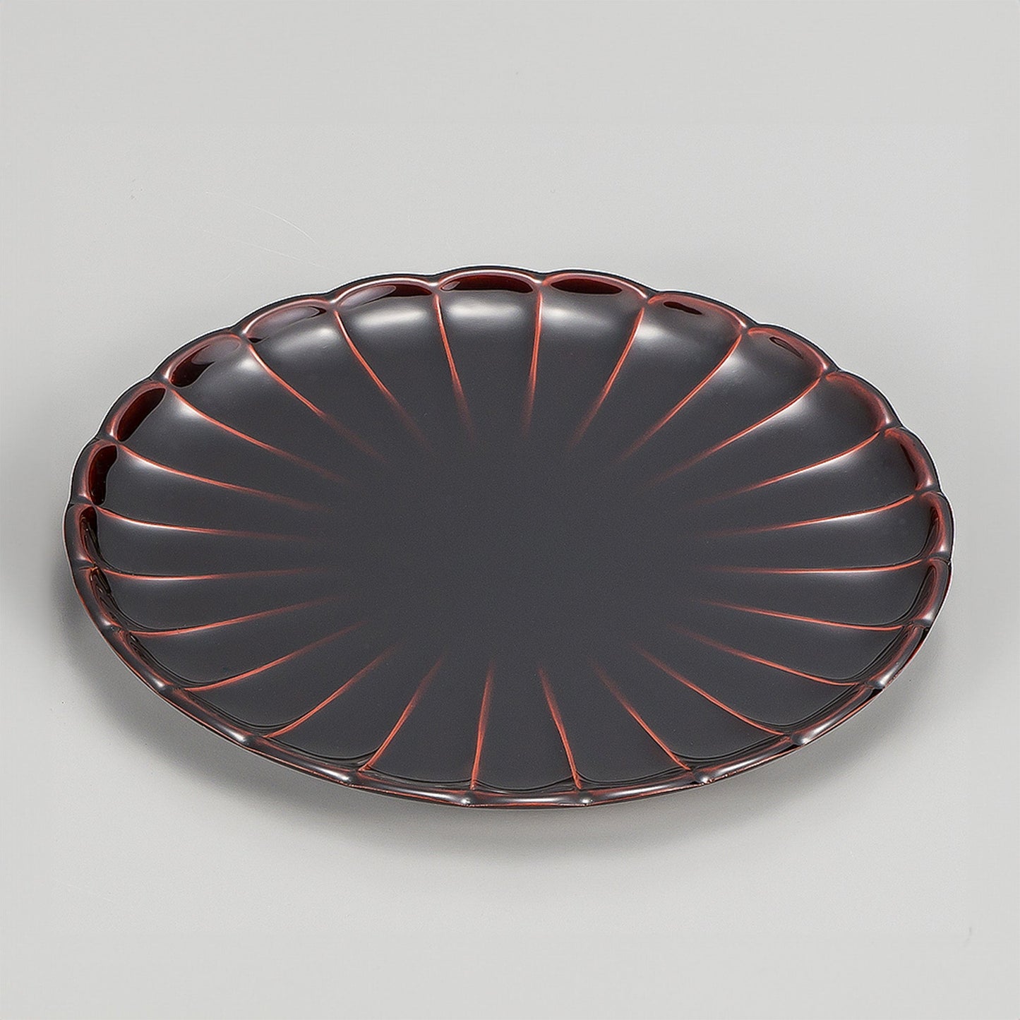 Chrysanthemum Plate, Urushi Lacquer, 6 inches