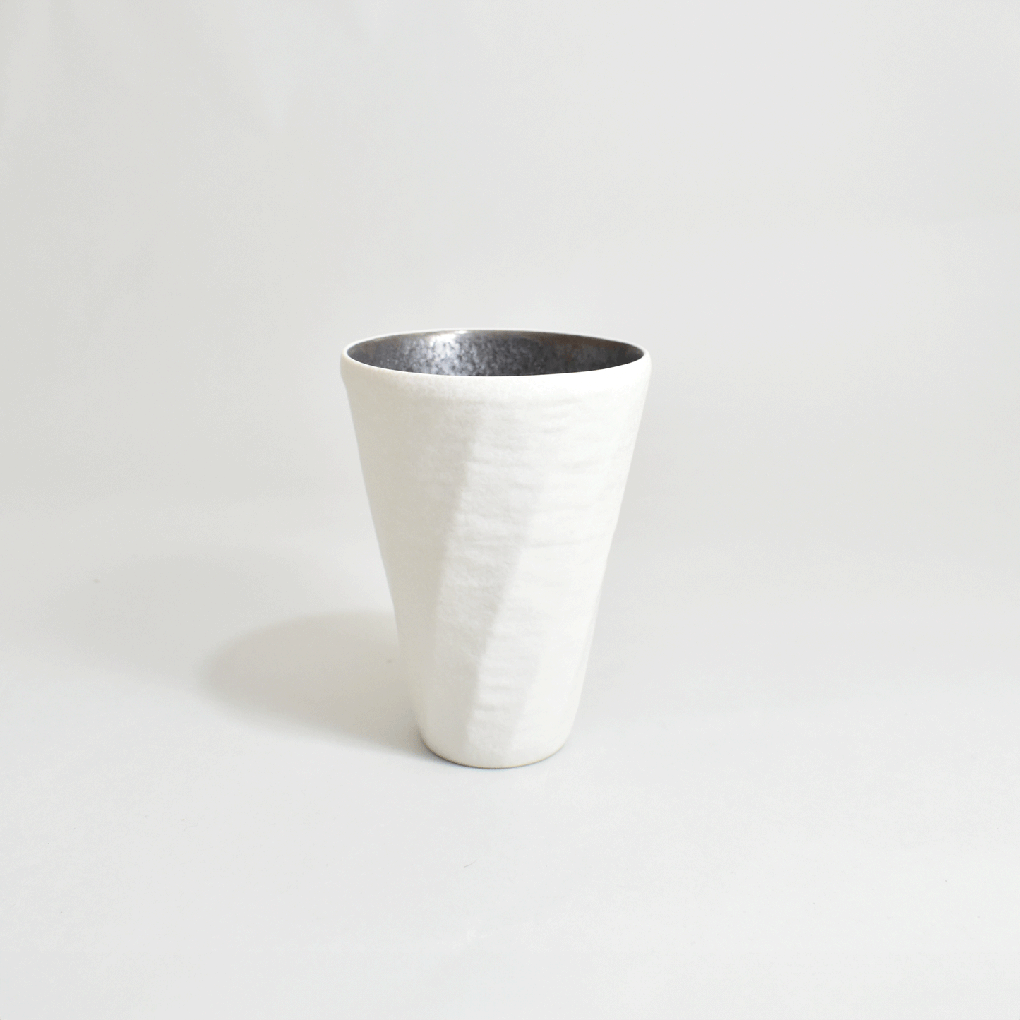 White porcelain sand pattern tumbler