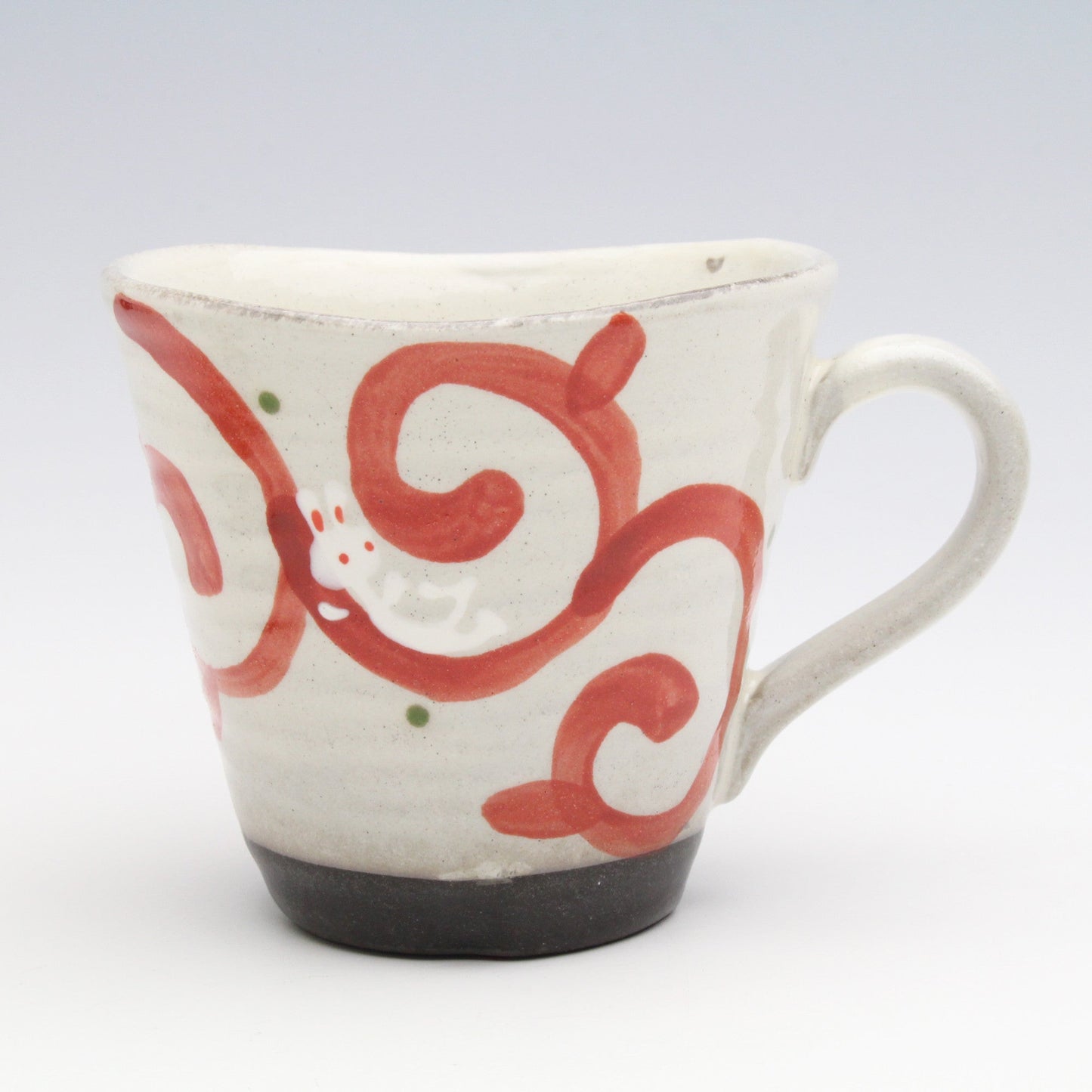 Arabesque White Rabbit Mug