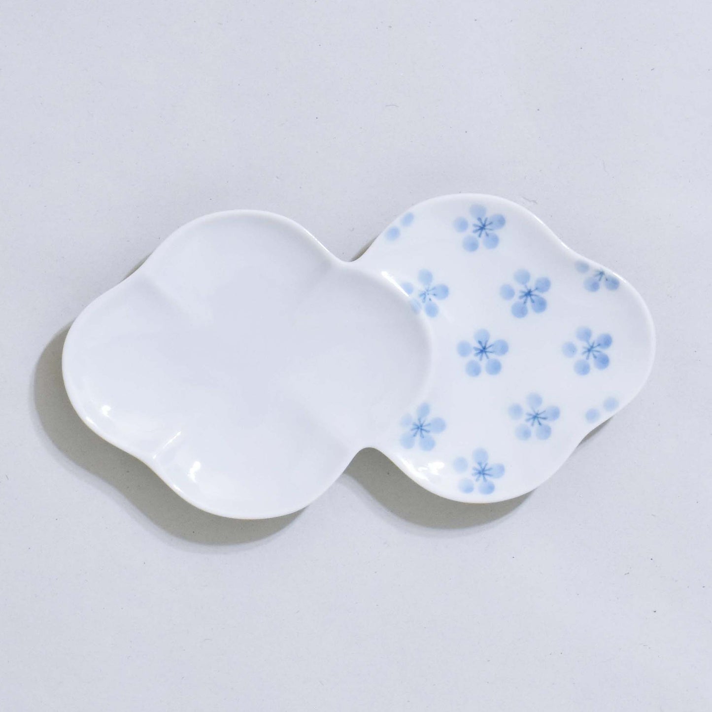 Gothic plum small flower plate