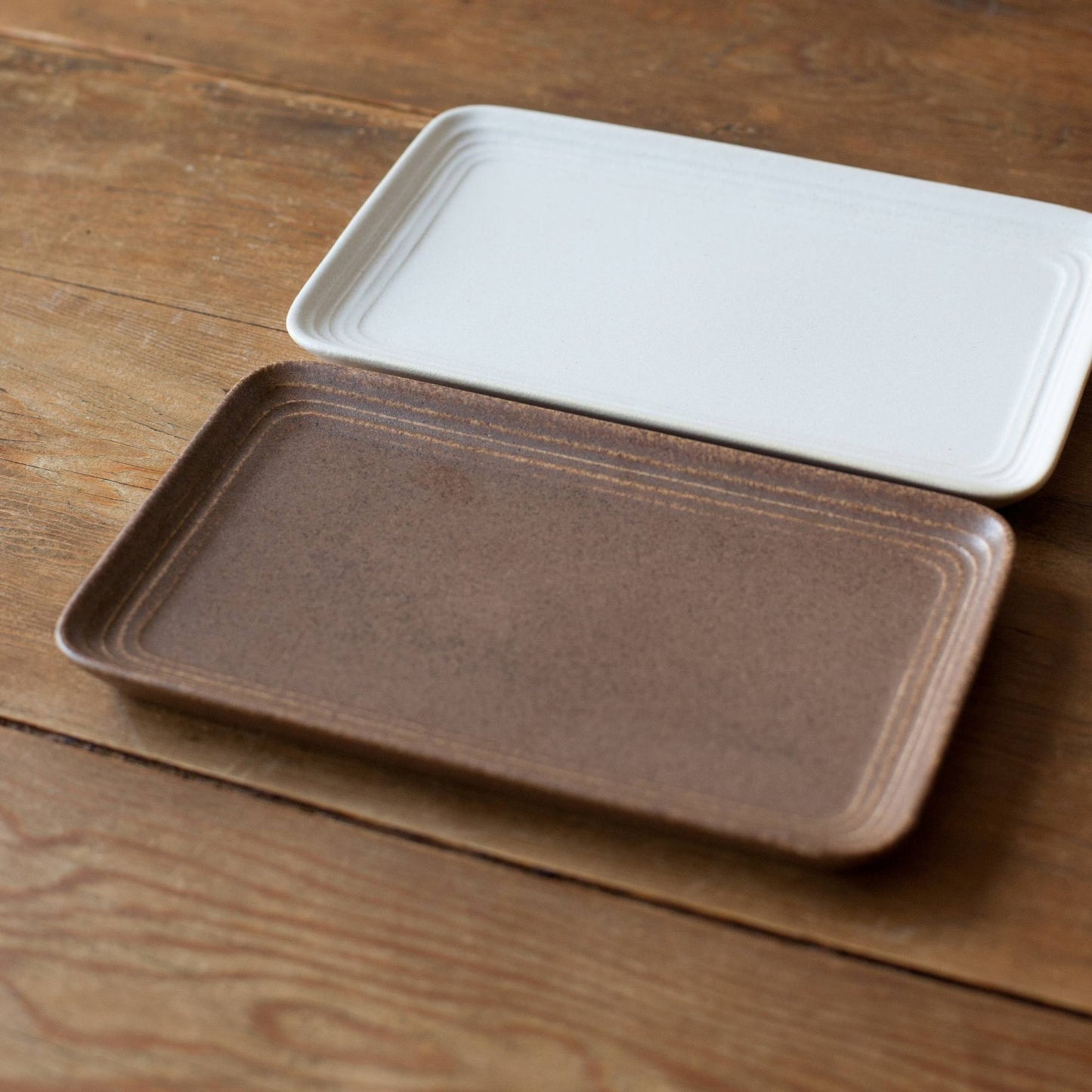 Ganache rectangular plate brown