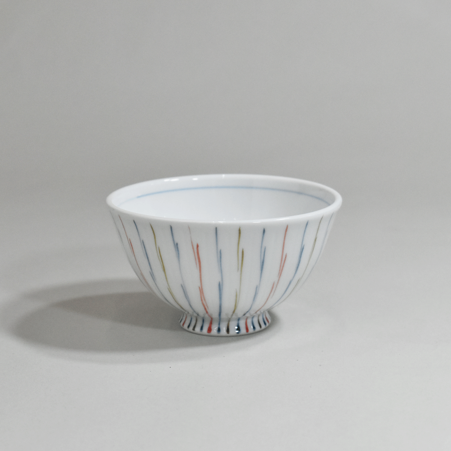 Three-color Tokusa Rabbit Lightweight Rice Bowl