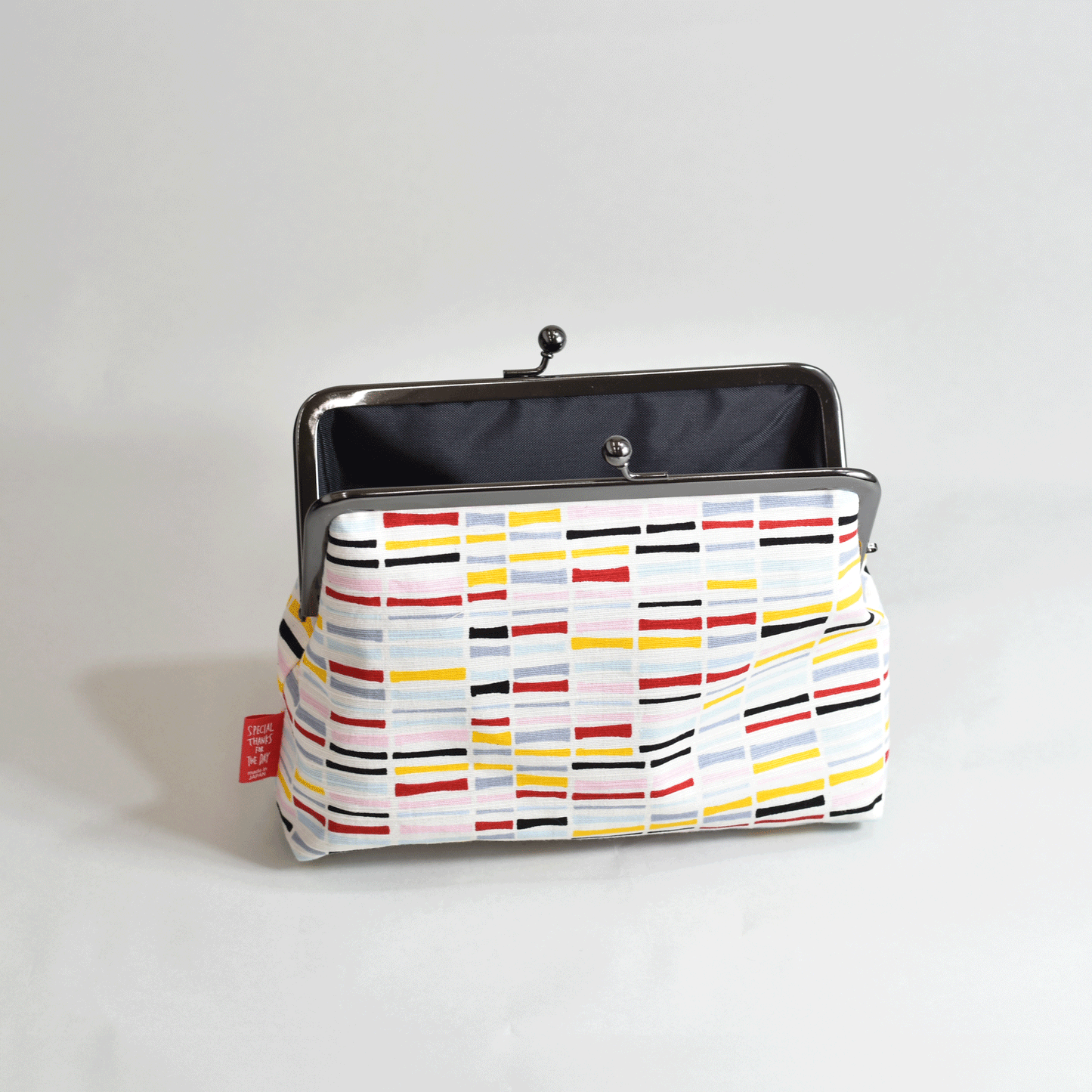 6-inch clasp purse
