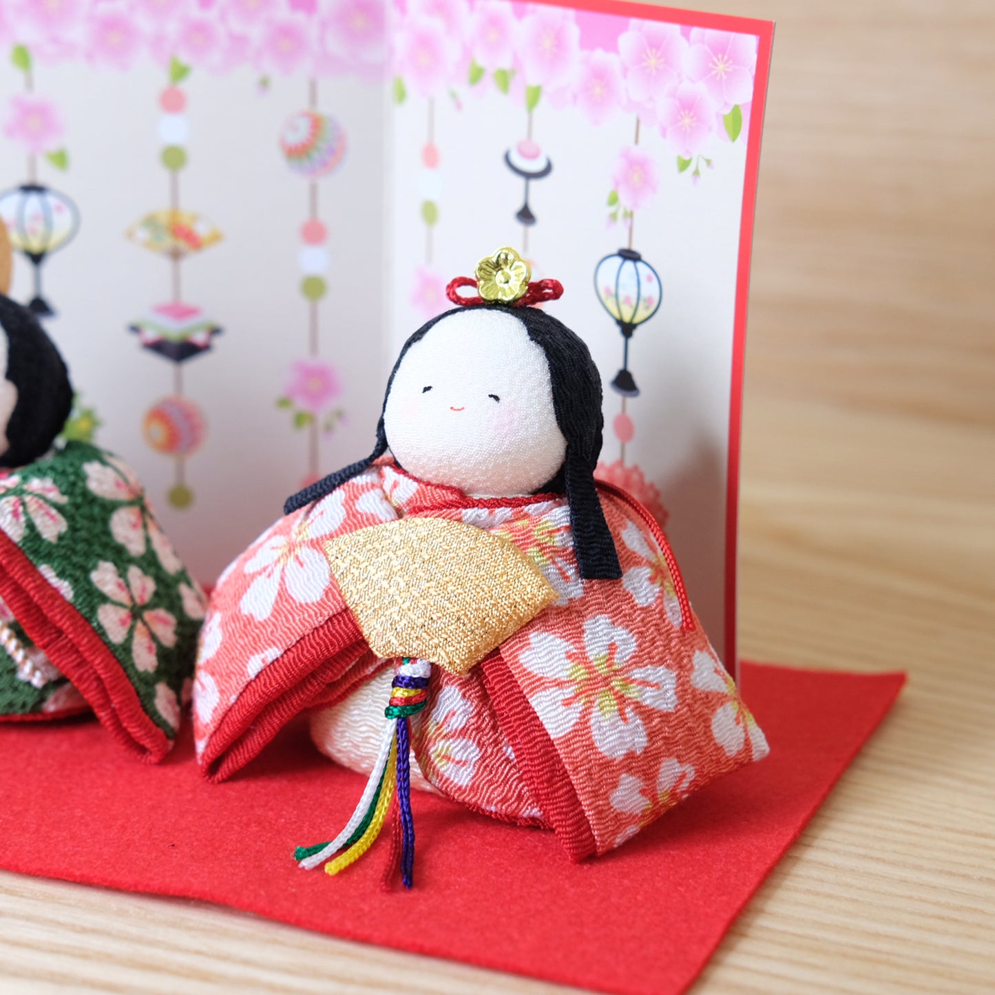 Plump Hina Two Cherry Blossoms with Folding Screen