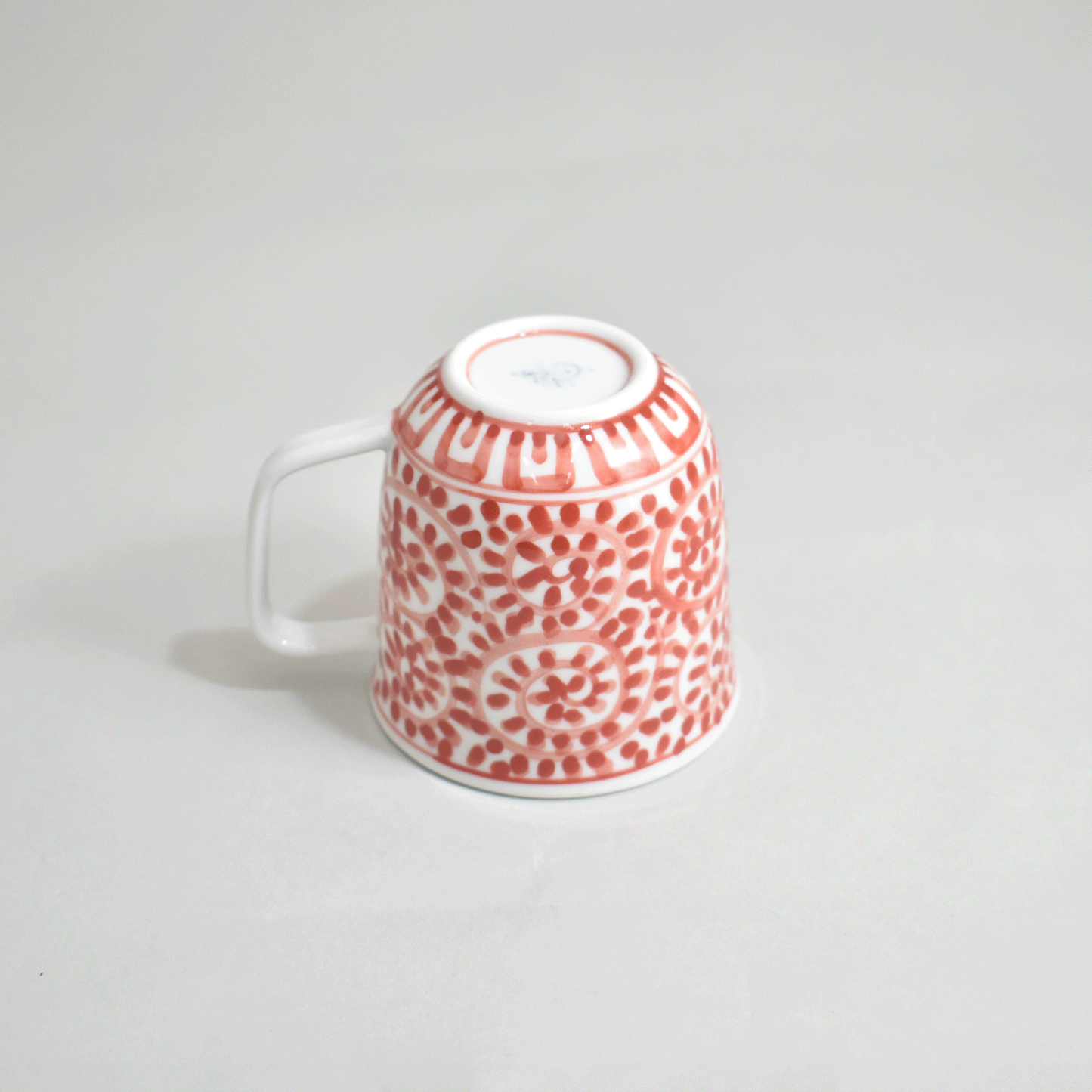 Kotobuki Karakusa lightweight mug