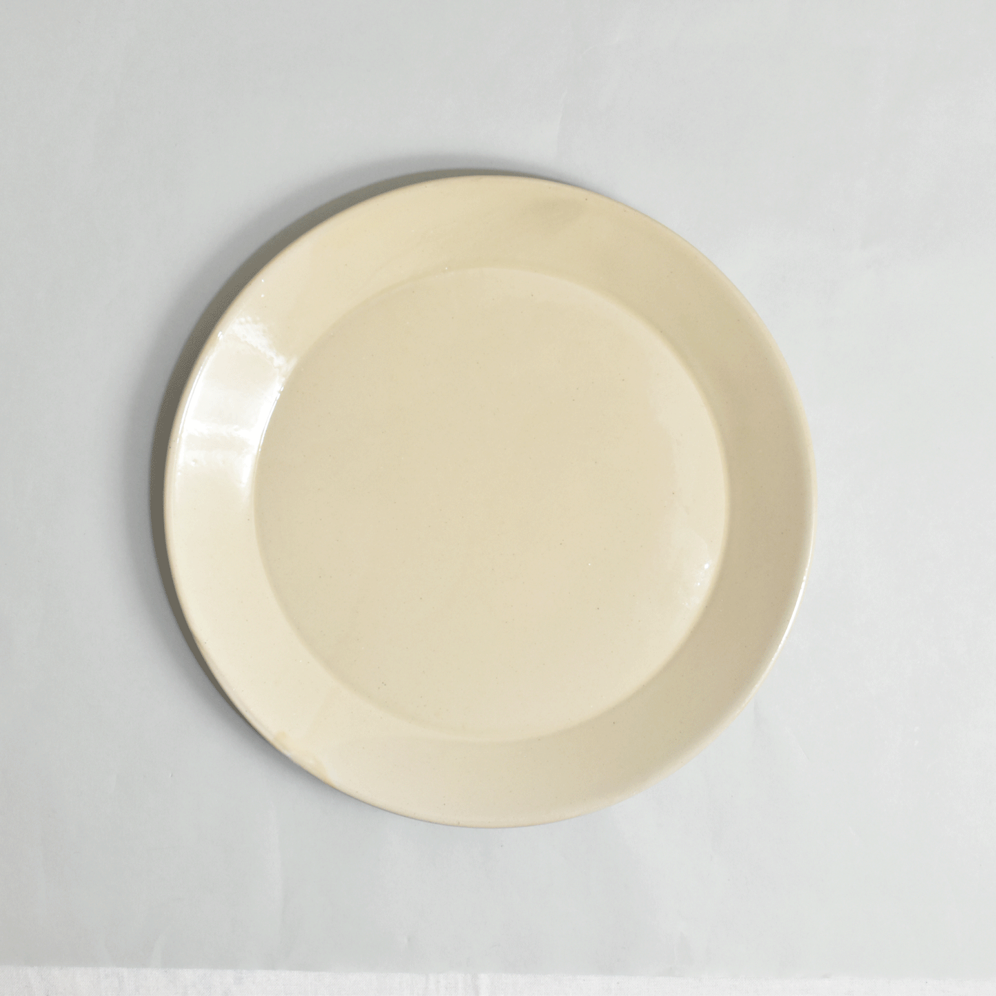 Bourjon Plate Beige