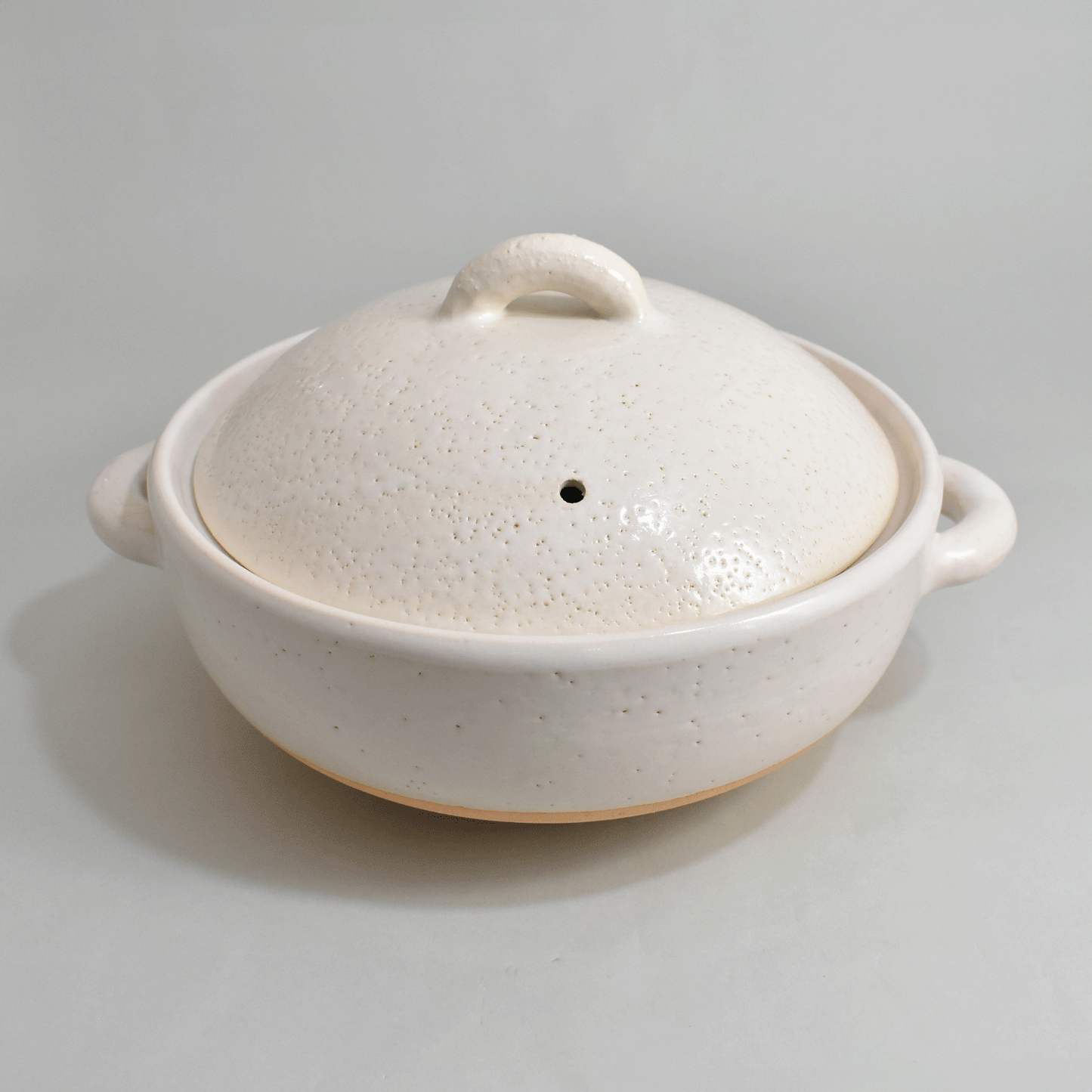 Iga clay pot No. 8 white