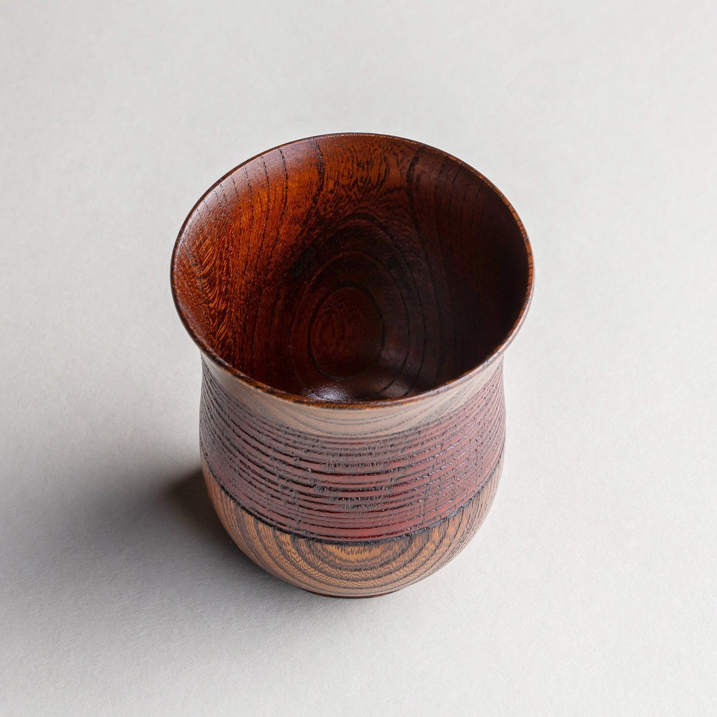 Genuine Zelkova, Uzuri-style teacup, Sensuji, medium red print