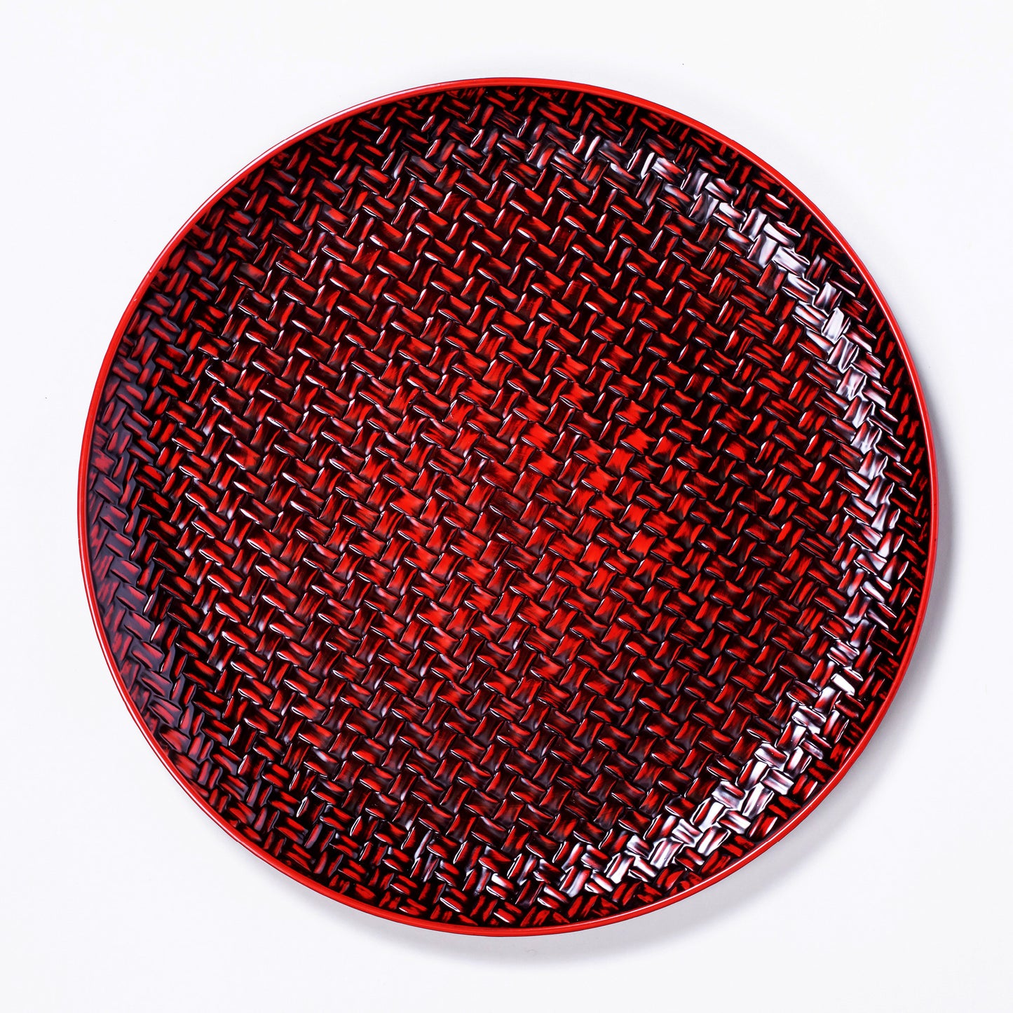 Round tray with Ajiro carving