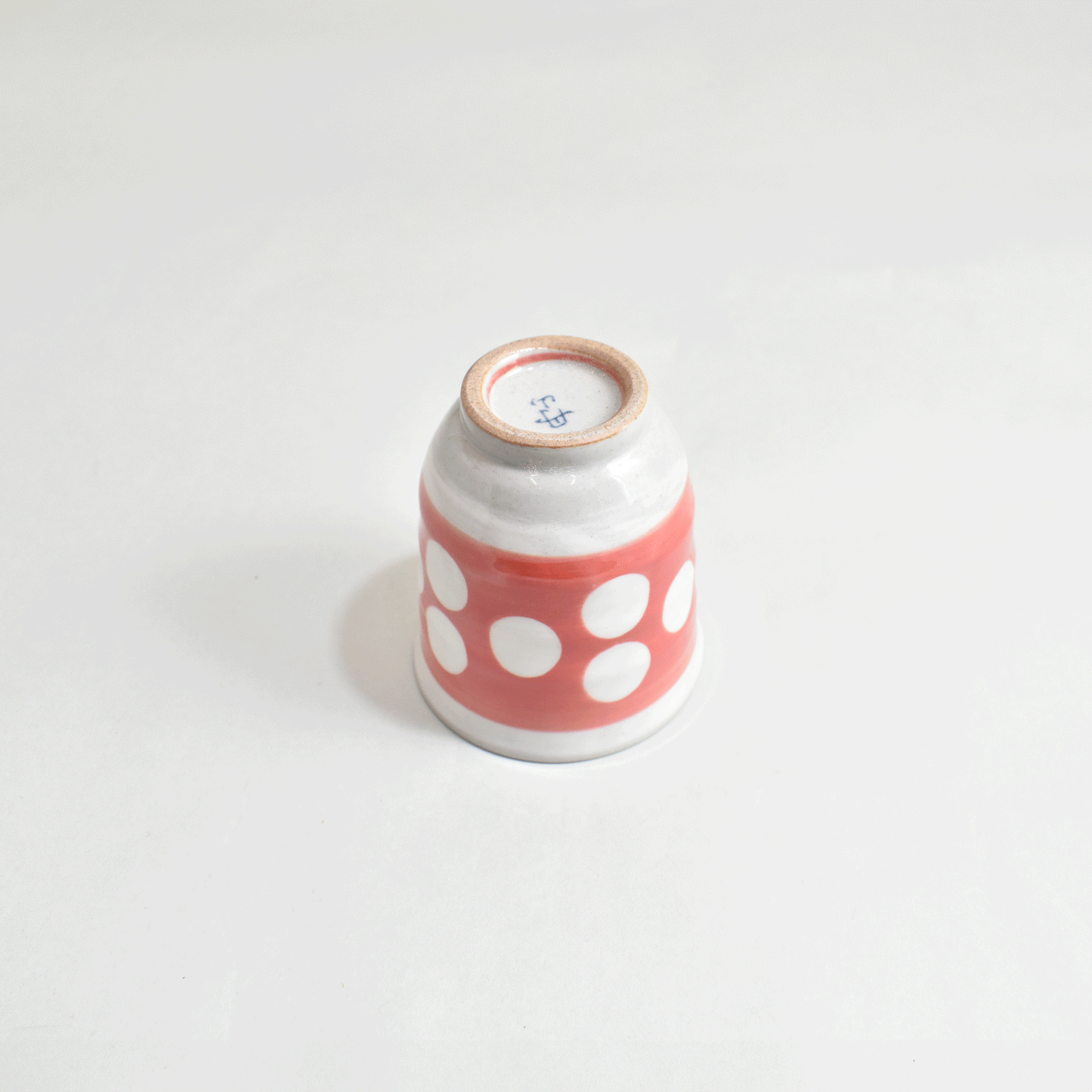 Polka dot romantic cup
