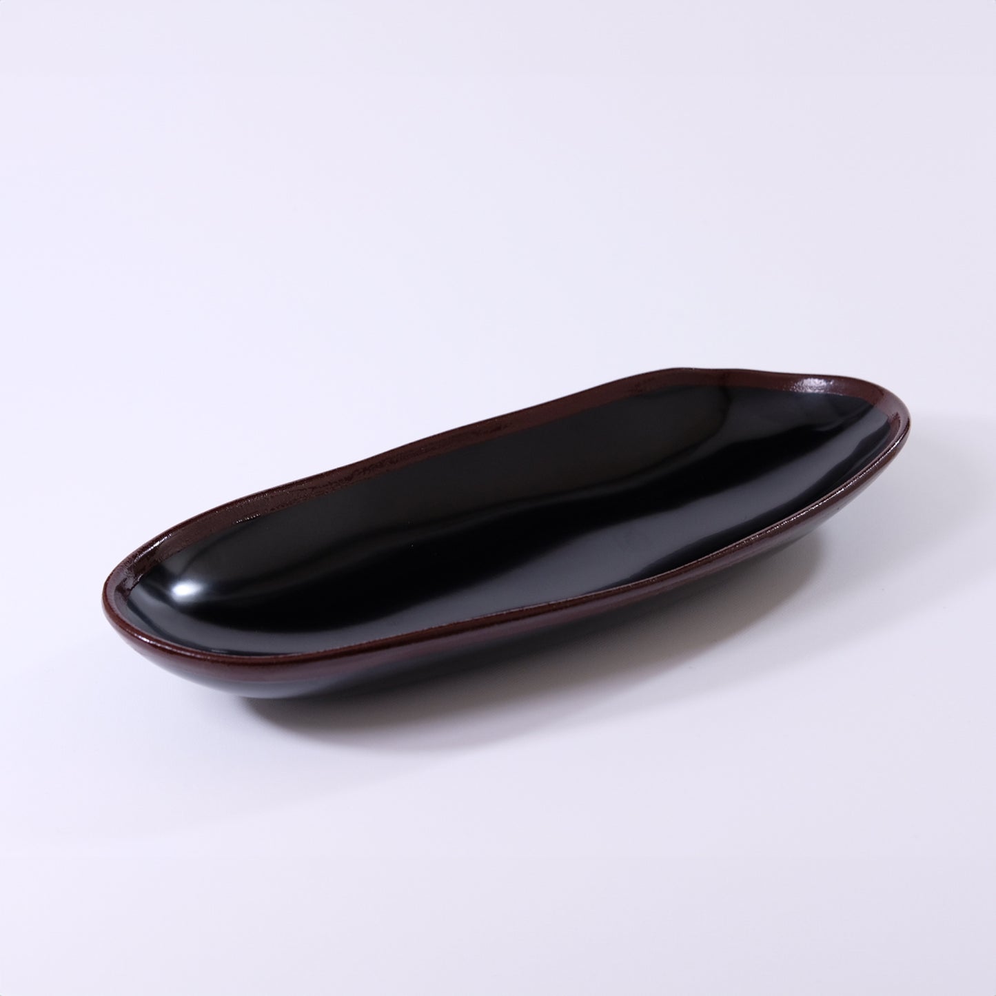 Hospitality Serving Dish, Rusty Edge, Black