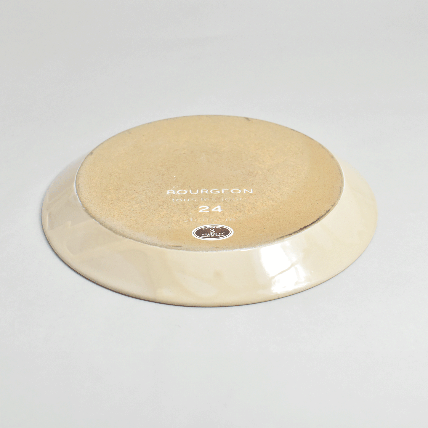 Bourjon Plate Beige