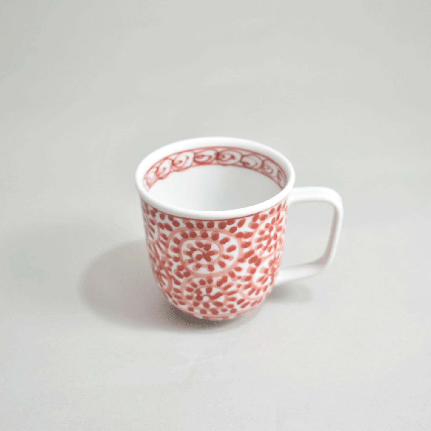 Kotobuki Karakusa lightweight mug