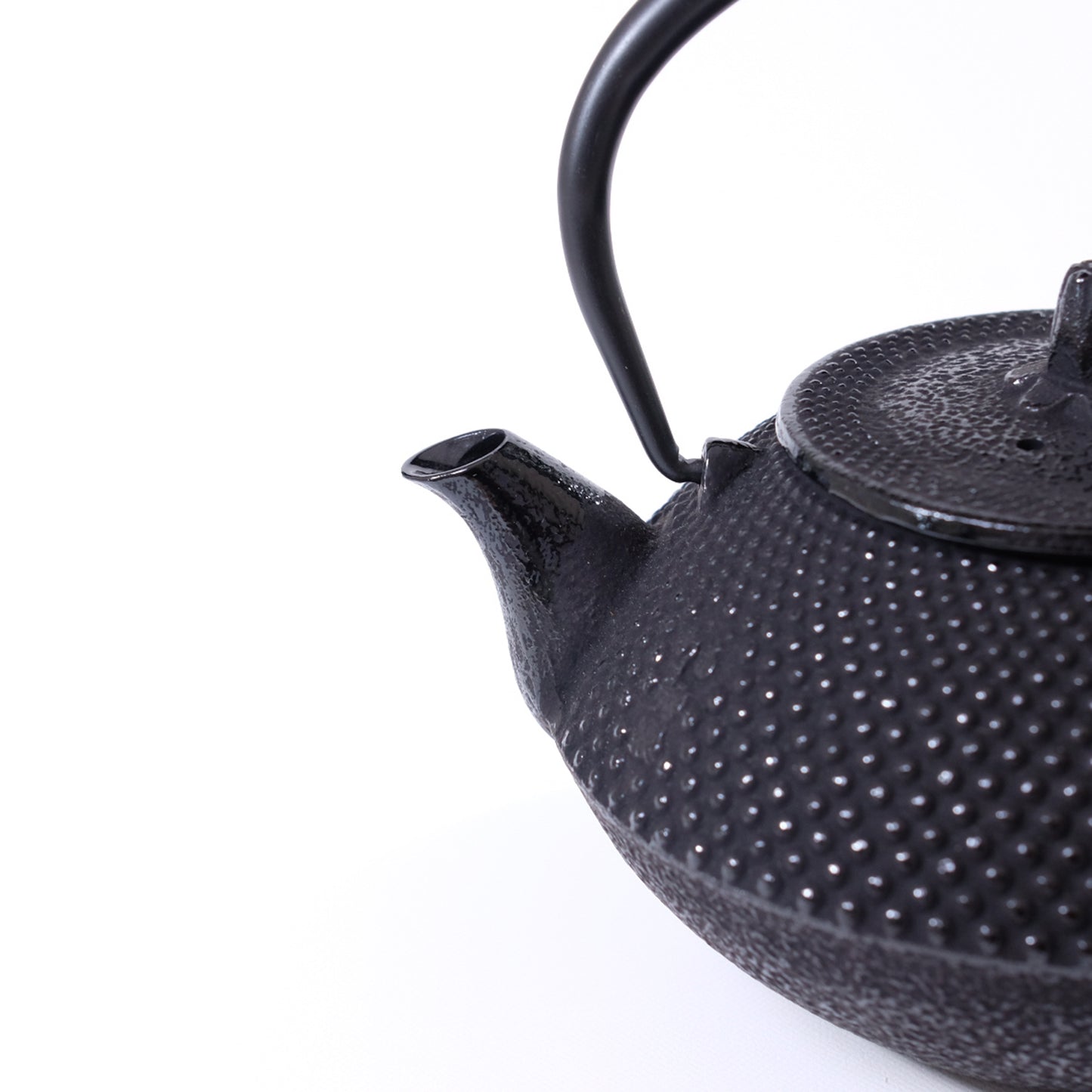 Iron kettle Maru Arale 0.8L Black