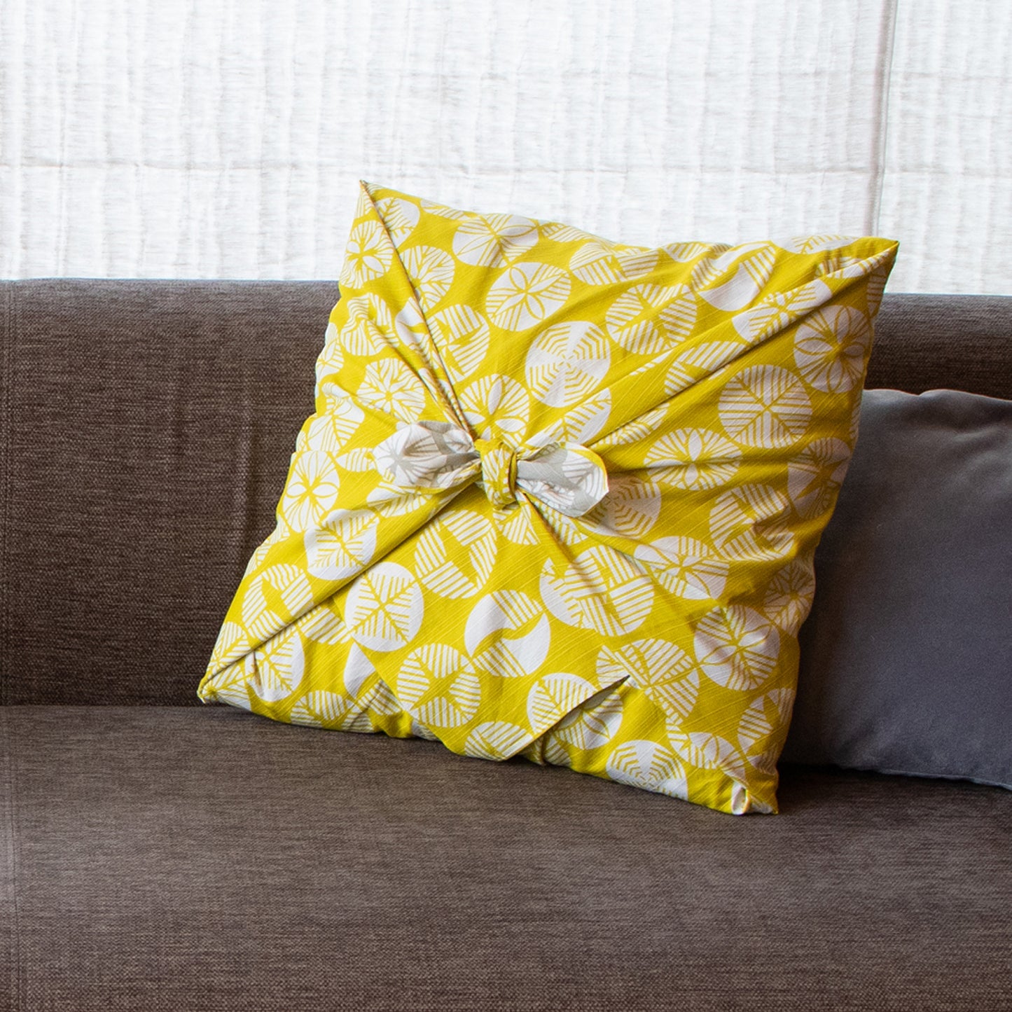 Isara pattern large furoshiki (three-width cloth)