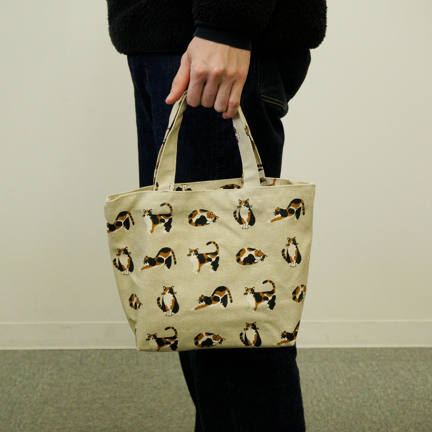 Tote Bag Miyake-san Beige
