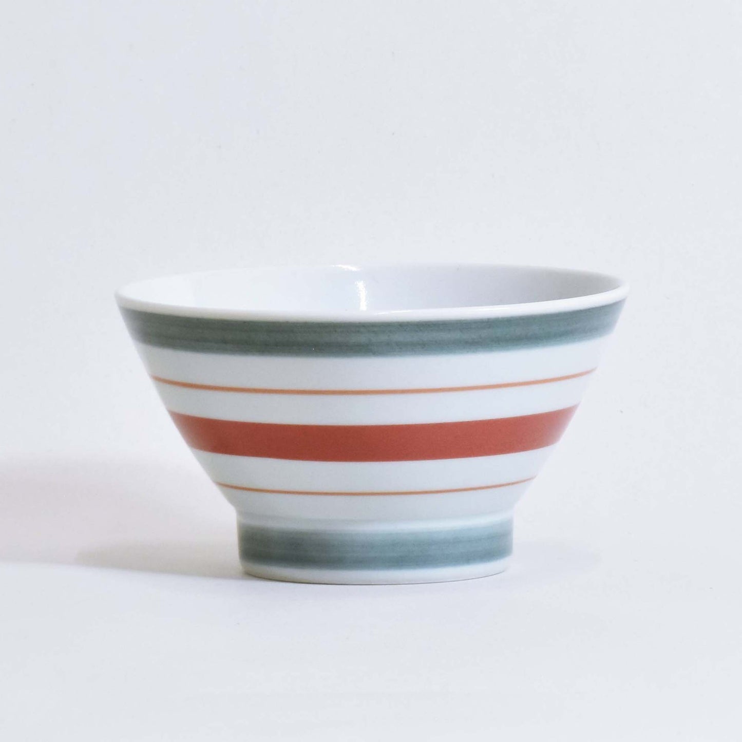Dot and border red pair Kurawanka bowl set