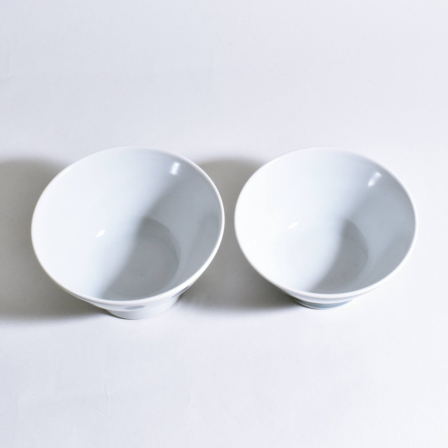 Dot and border red pair Kurawanka bowl set