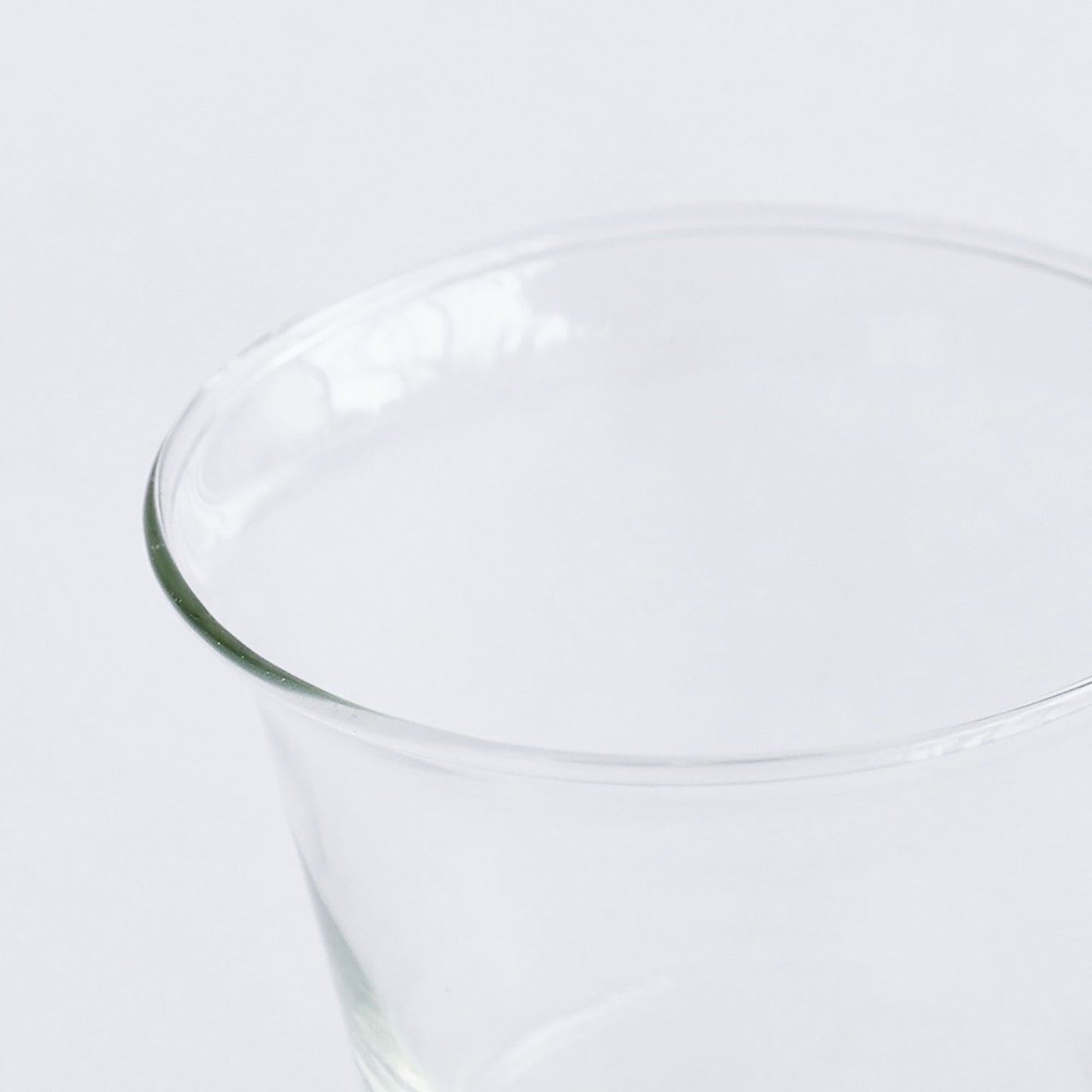 Crown Glass Cooleline Stem Cup Mellow Wide
