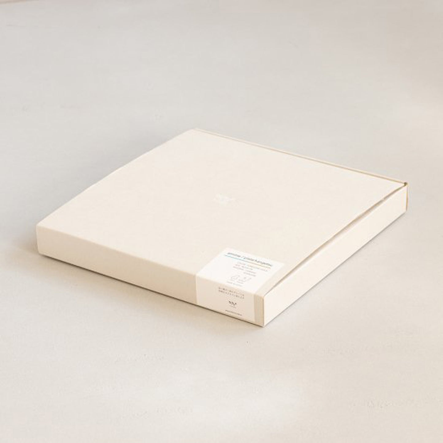 amime plate