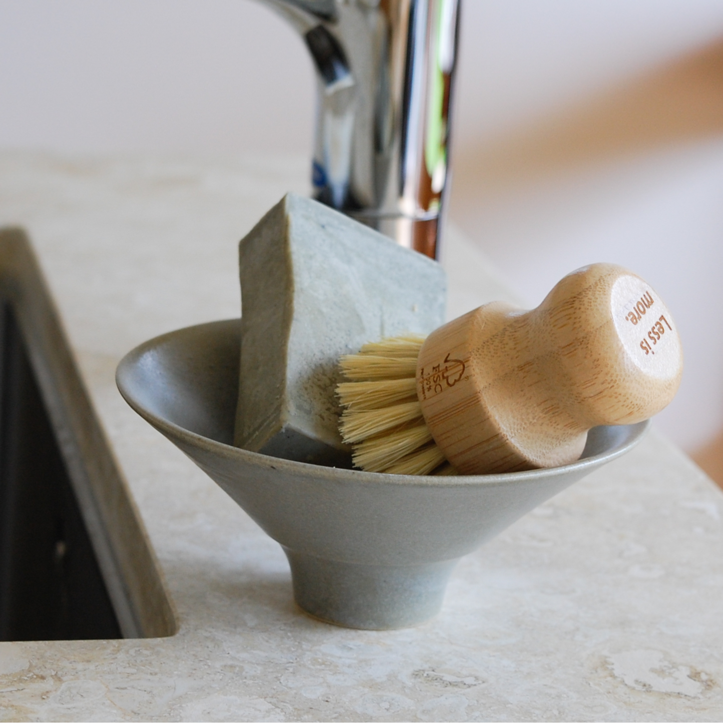 Eco Brush Short