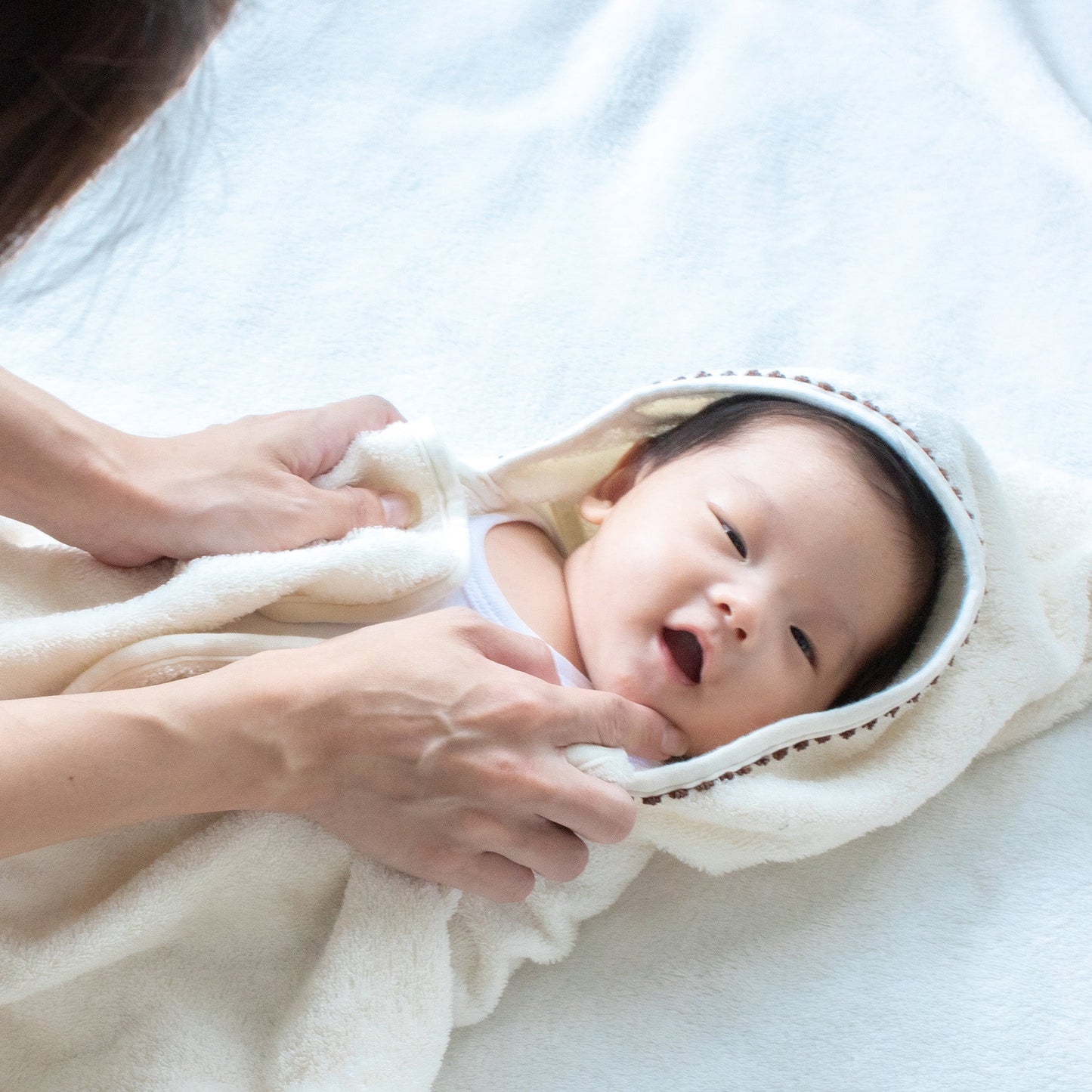 Honeybee Bath Swaddle