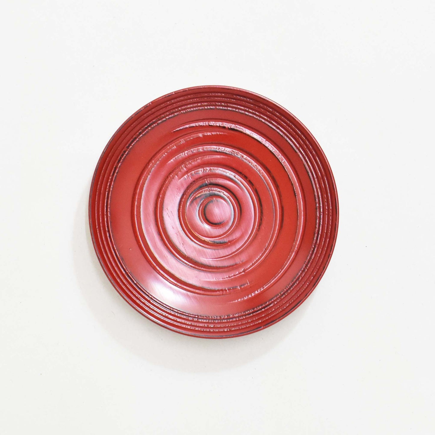 Wooden individual plates, swirl