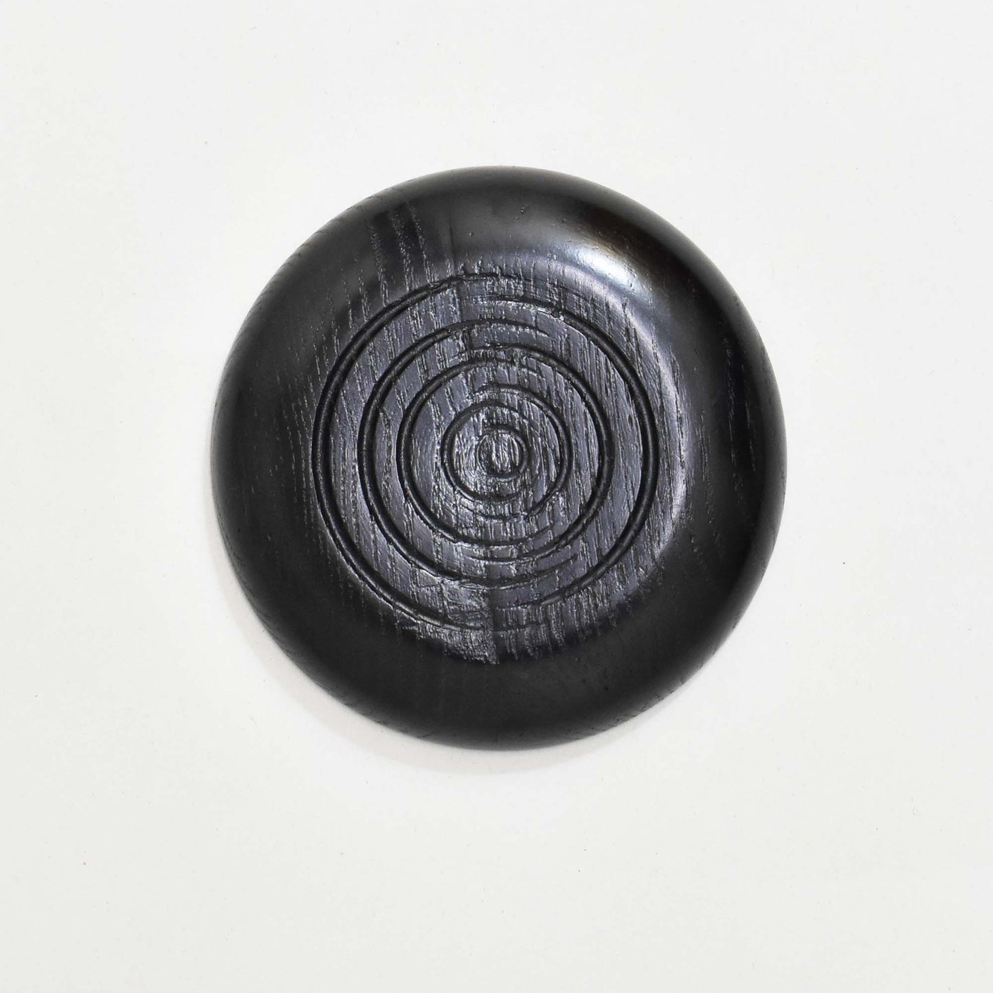 Wooden individual plates, swirl