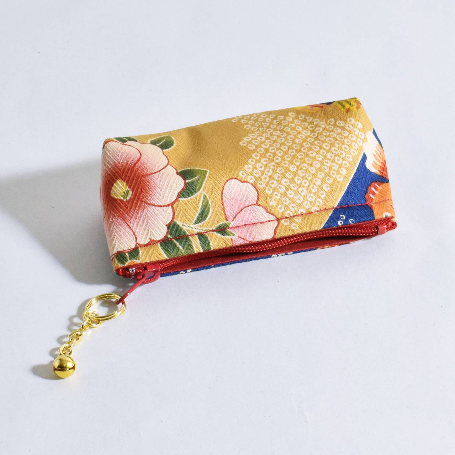 Kimono shop coin purse with bell