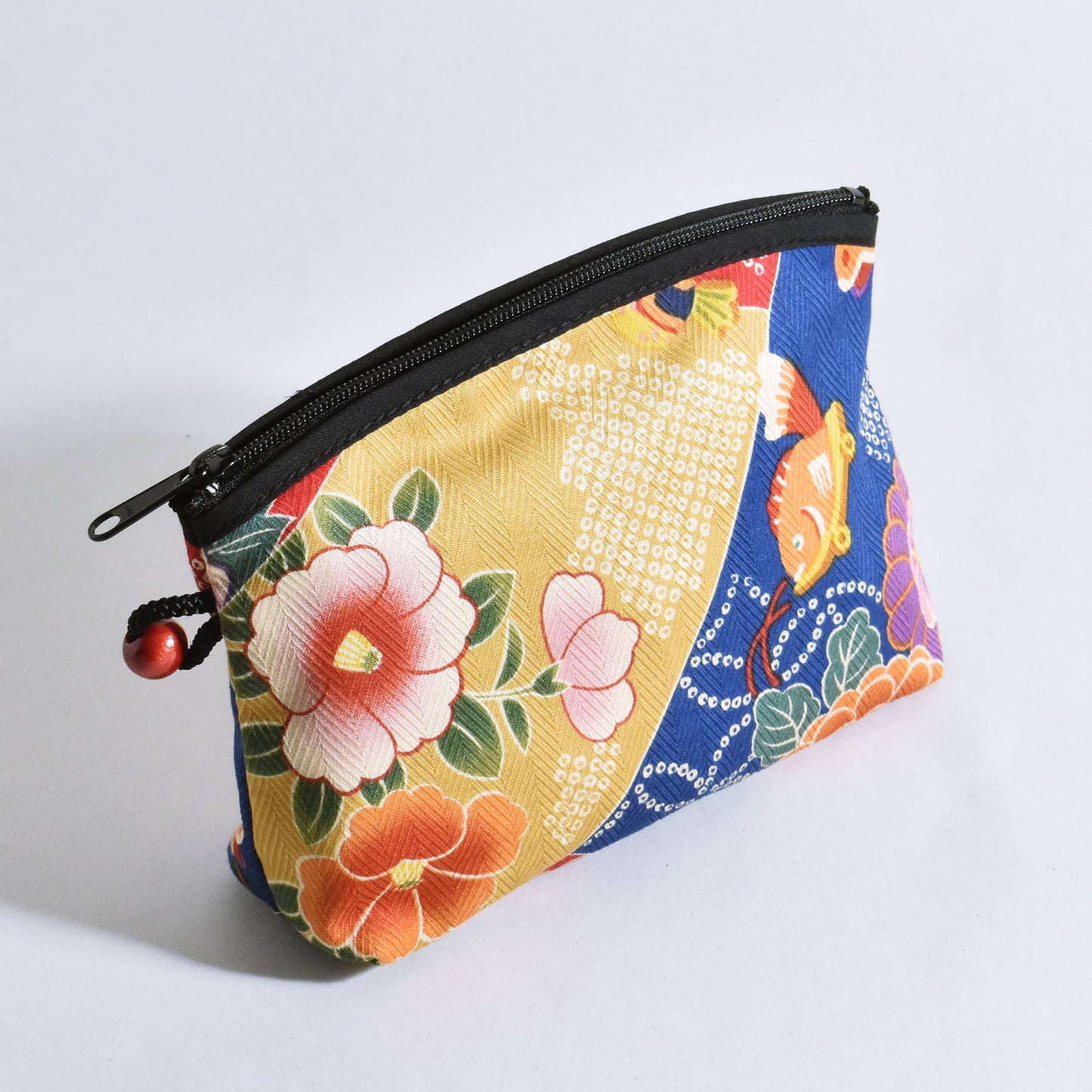 Kimono shop arch pouch