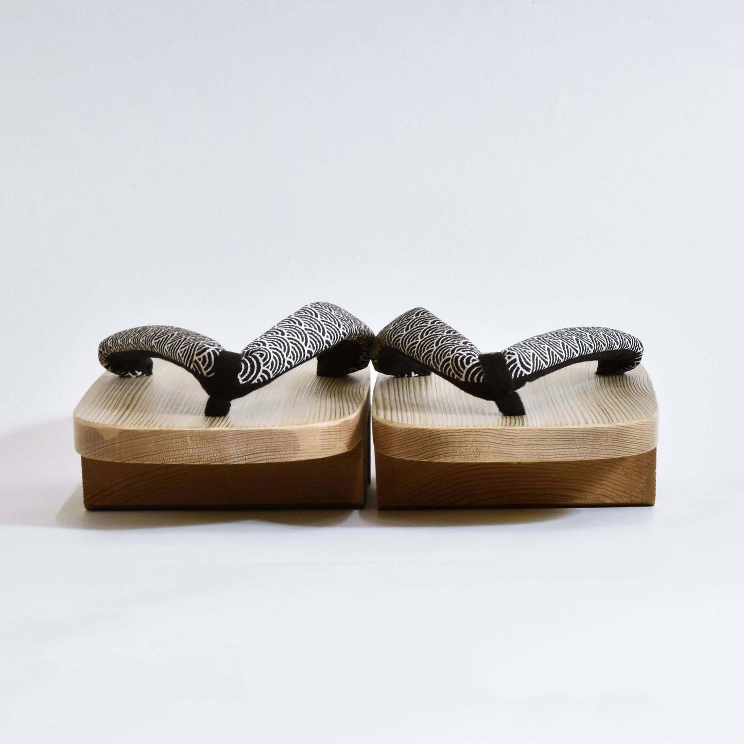Kiso Nezuko Geta (Japanese Clogs) for Men (Round)