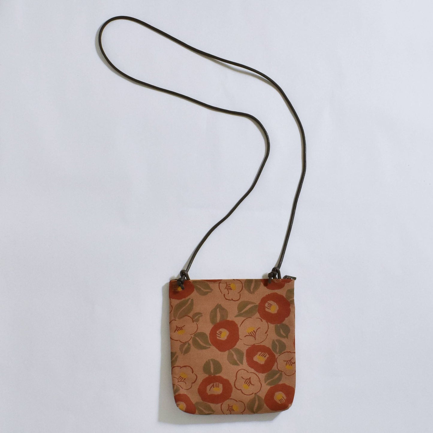 Persimmon dyeing 2F pochette