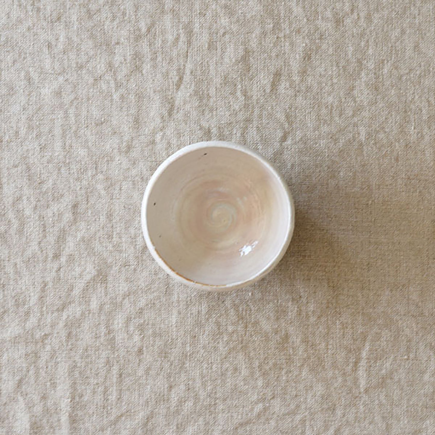 Feldspar Powdered Round Bowl