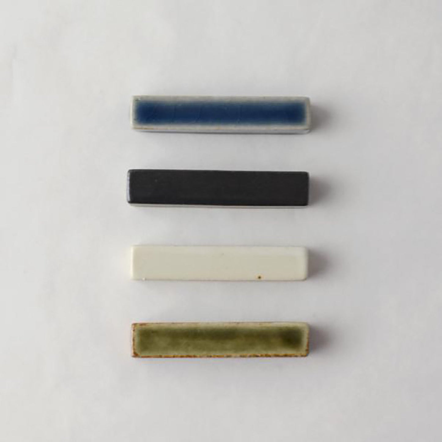 Square cutlery rest