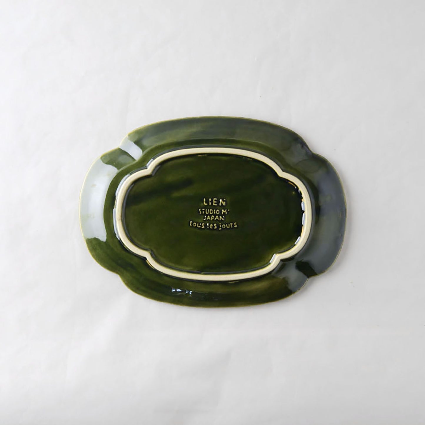 Lian pottery plate