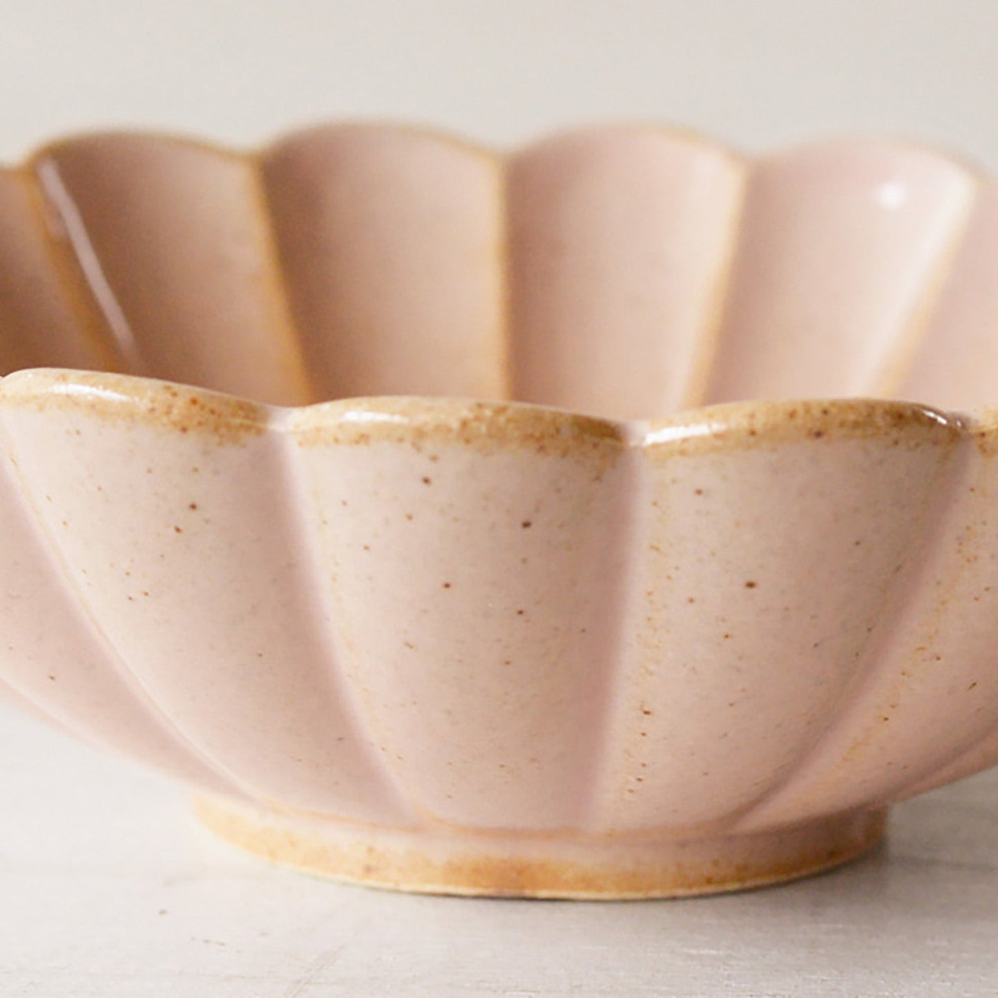 Blossom 6 inch pot