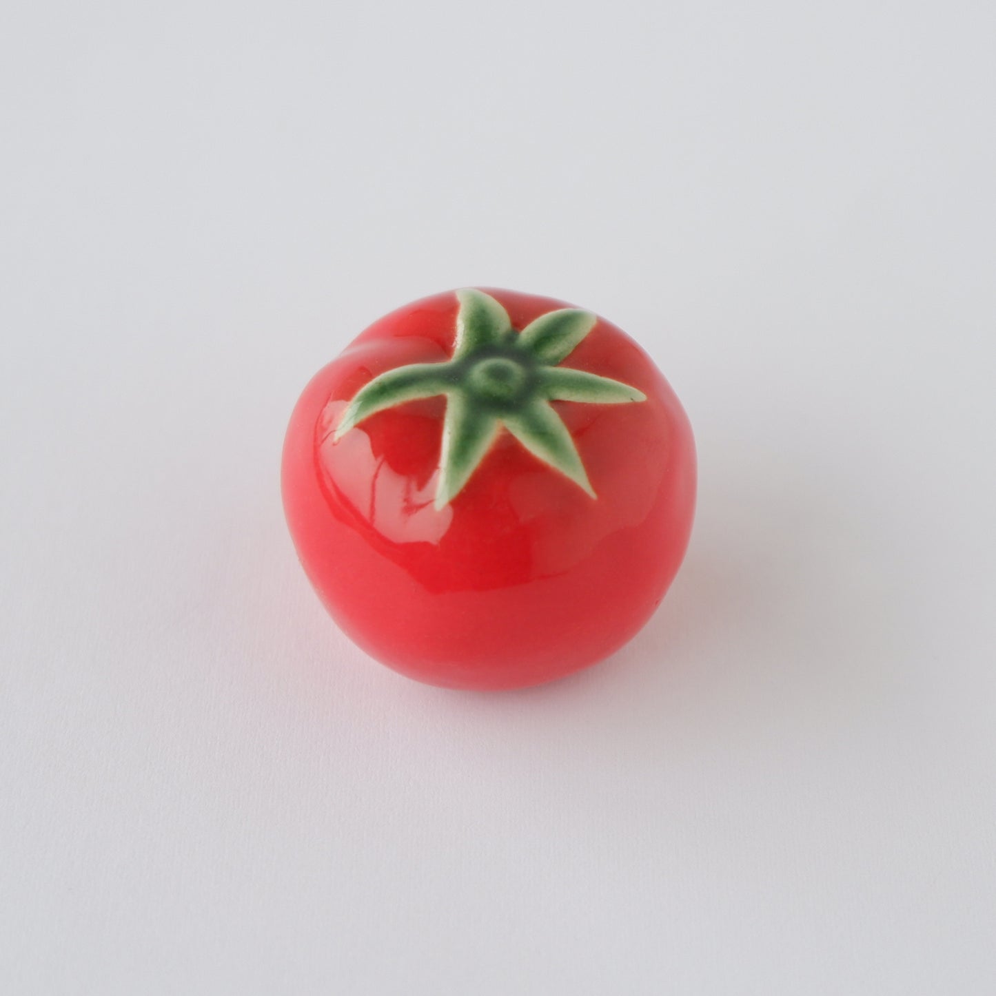 Chopstick rest Whole tomato
