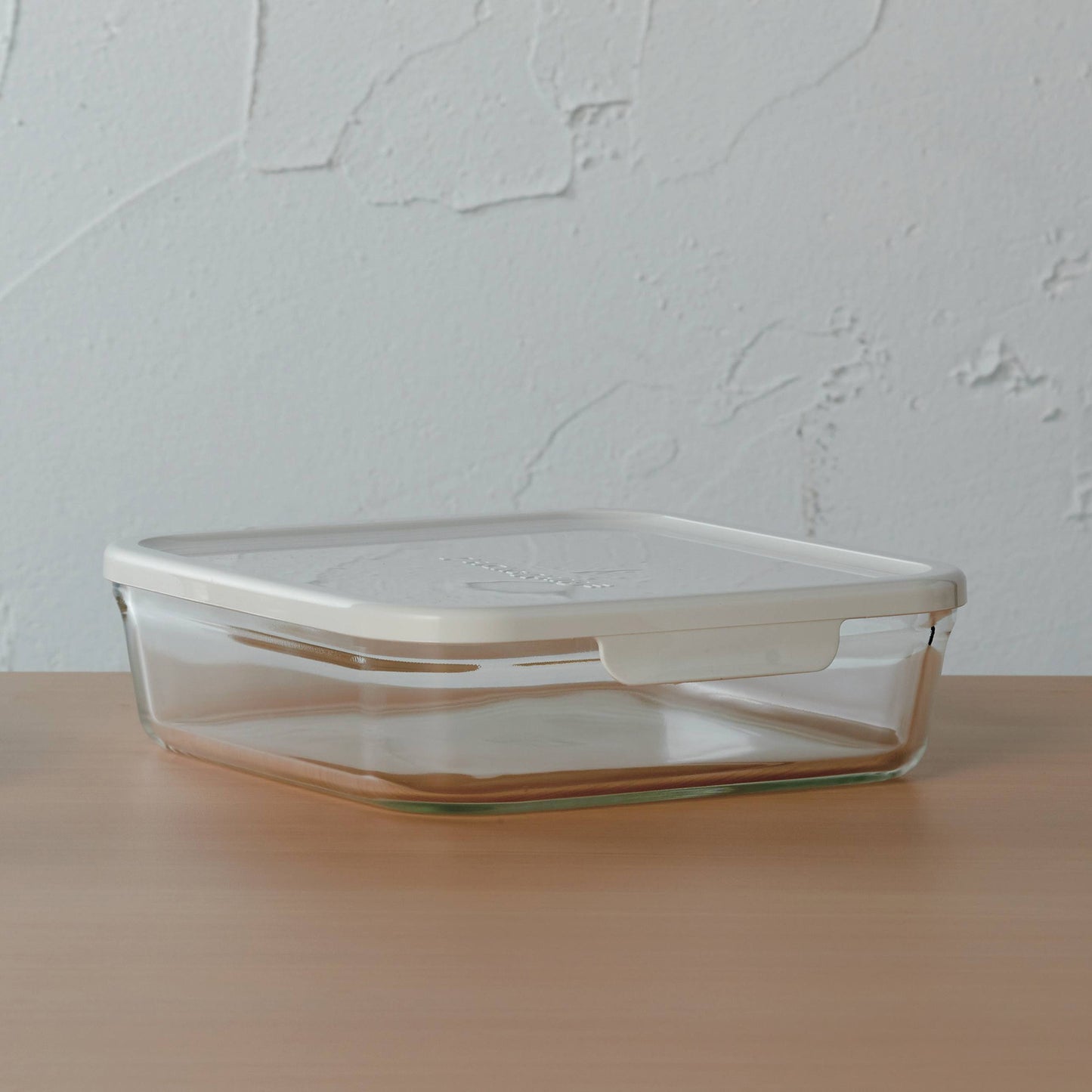 iwaki Pack and Range Box White Large