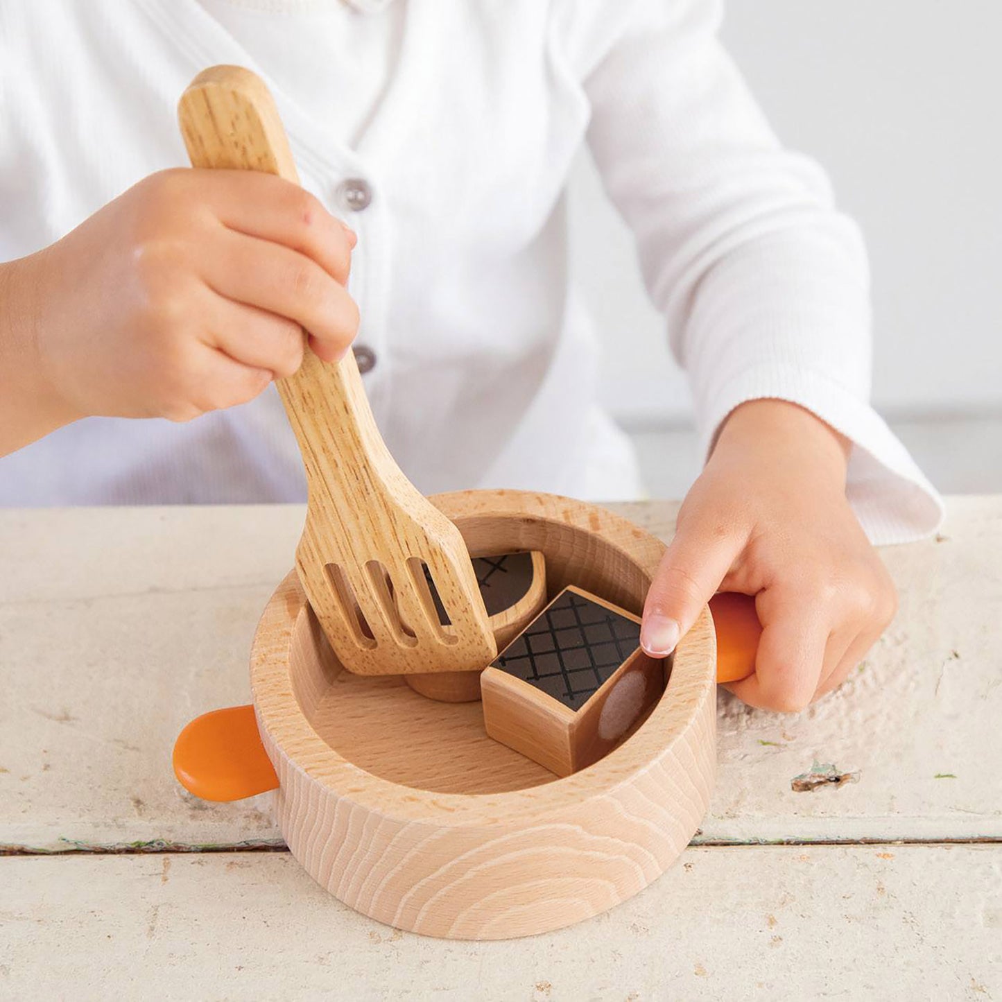 Wooden playhouse spatula