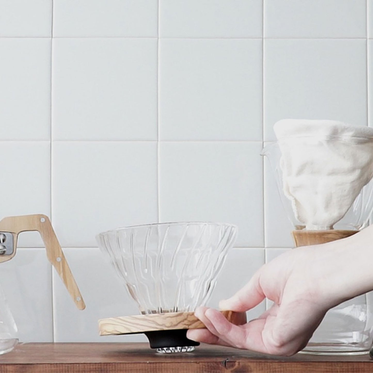 V60 耐熱ガラス透過ドリッパー オリーブウッド 1-4