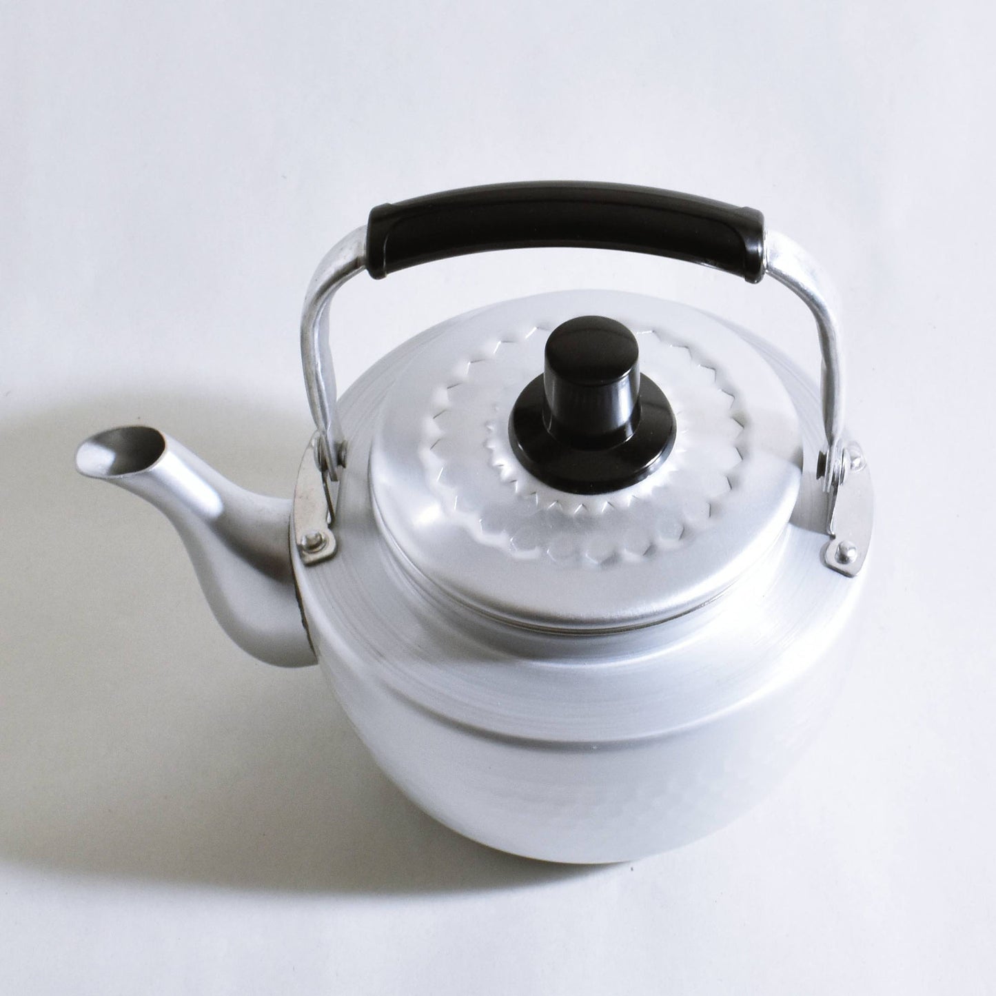 Hammered teapot No. 10