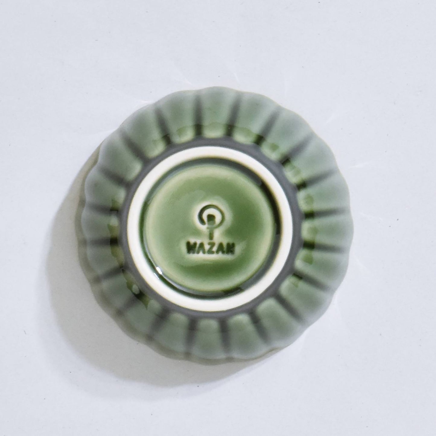 Color Chrysanthemum Shaped Small Serving Bowl