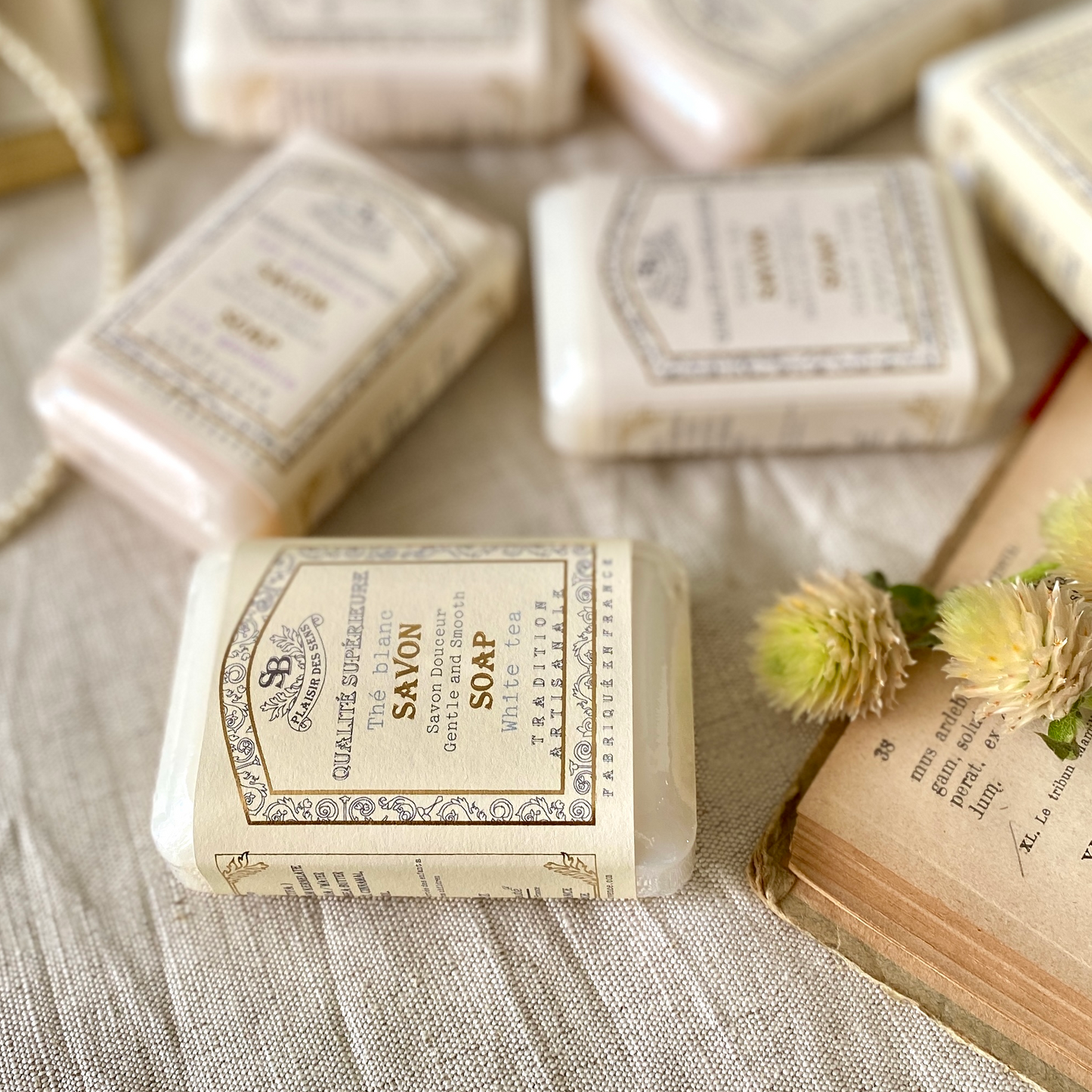 Santal et Beaute Mild Soap White Tea