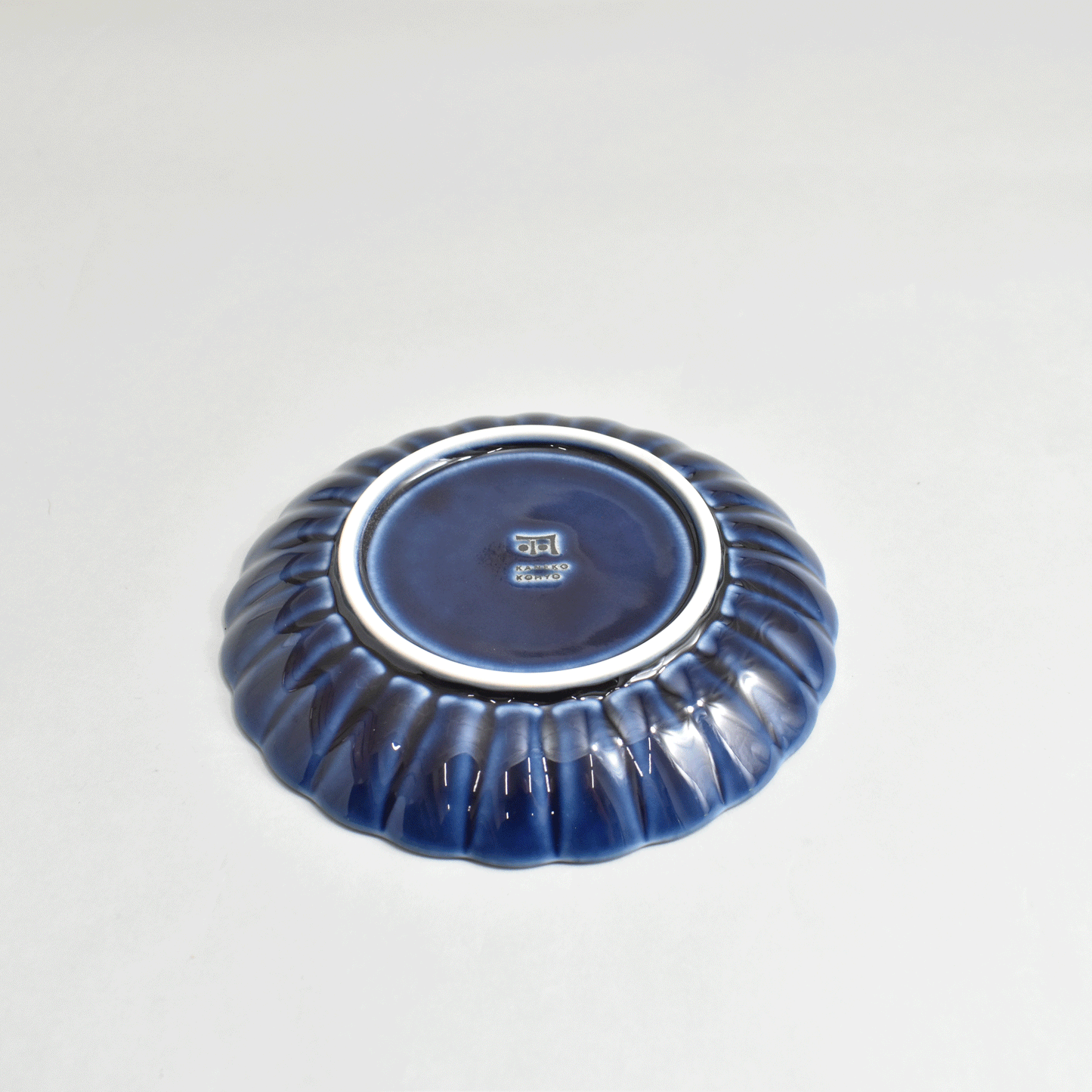 Gyaman 4.5 inch plate, navy blue eggplant