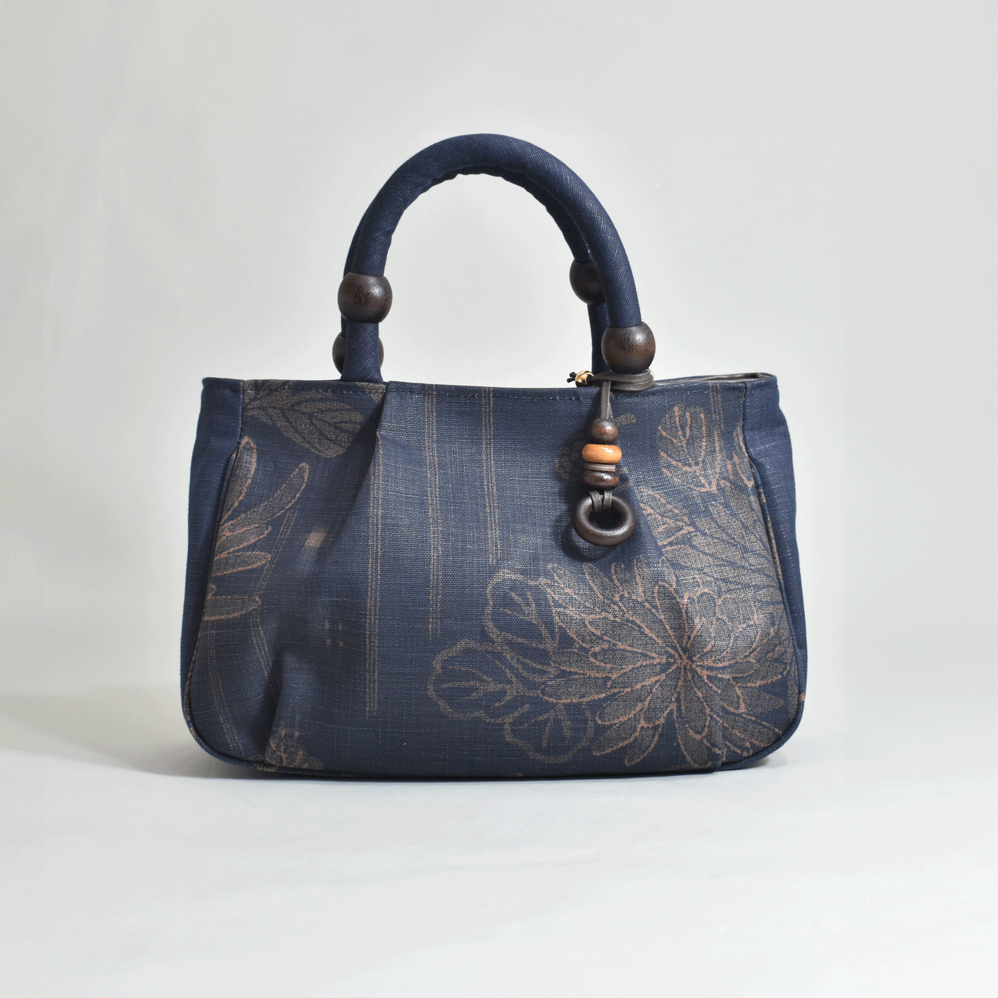Indigo dyeing Maron